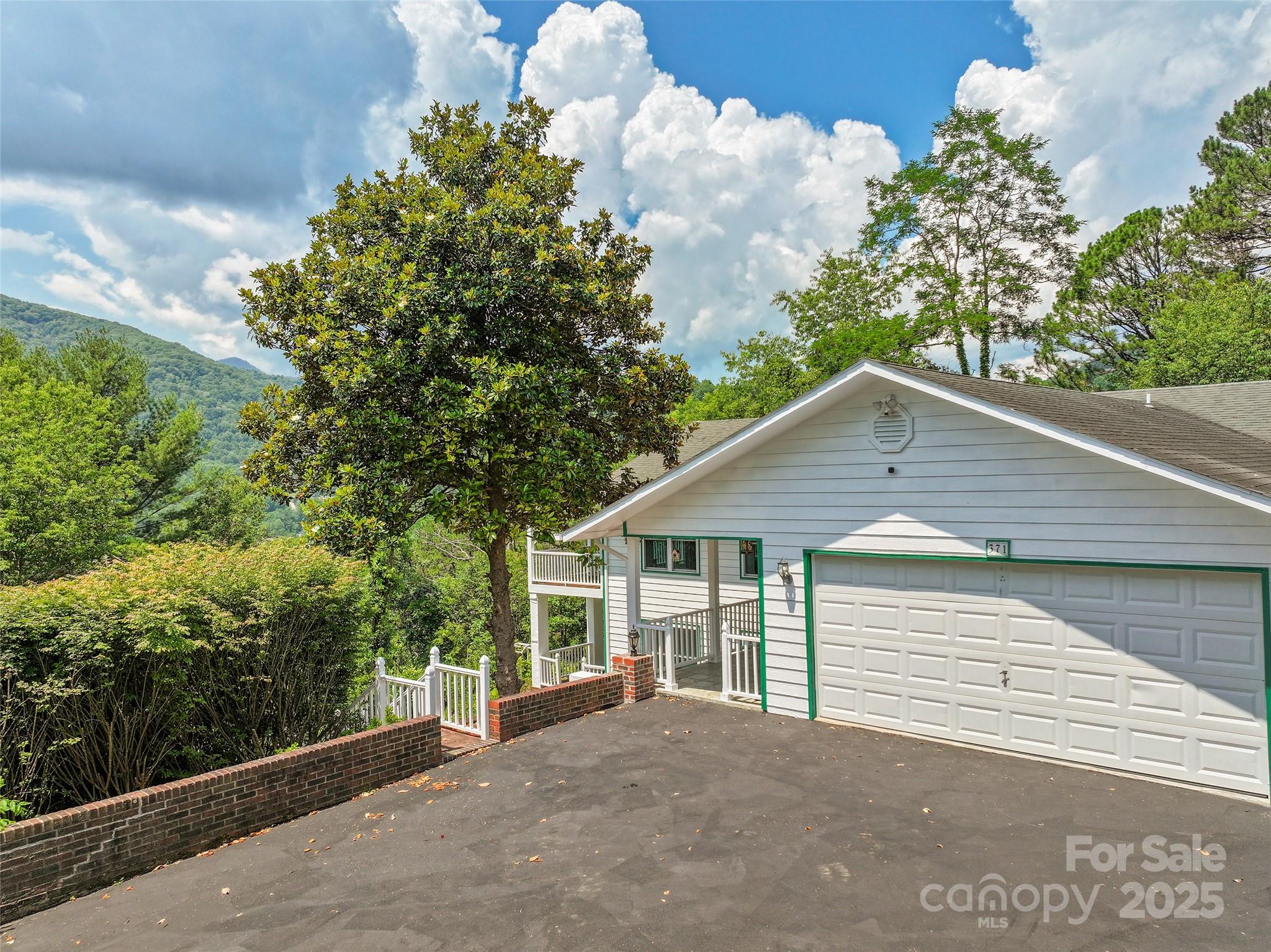371 Clearview Drive