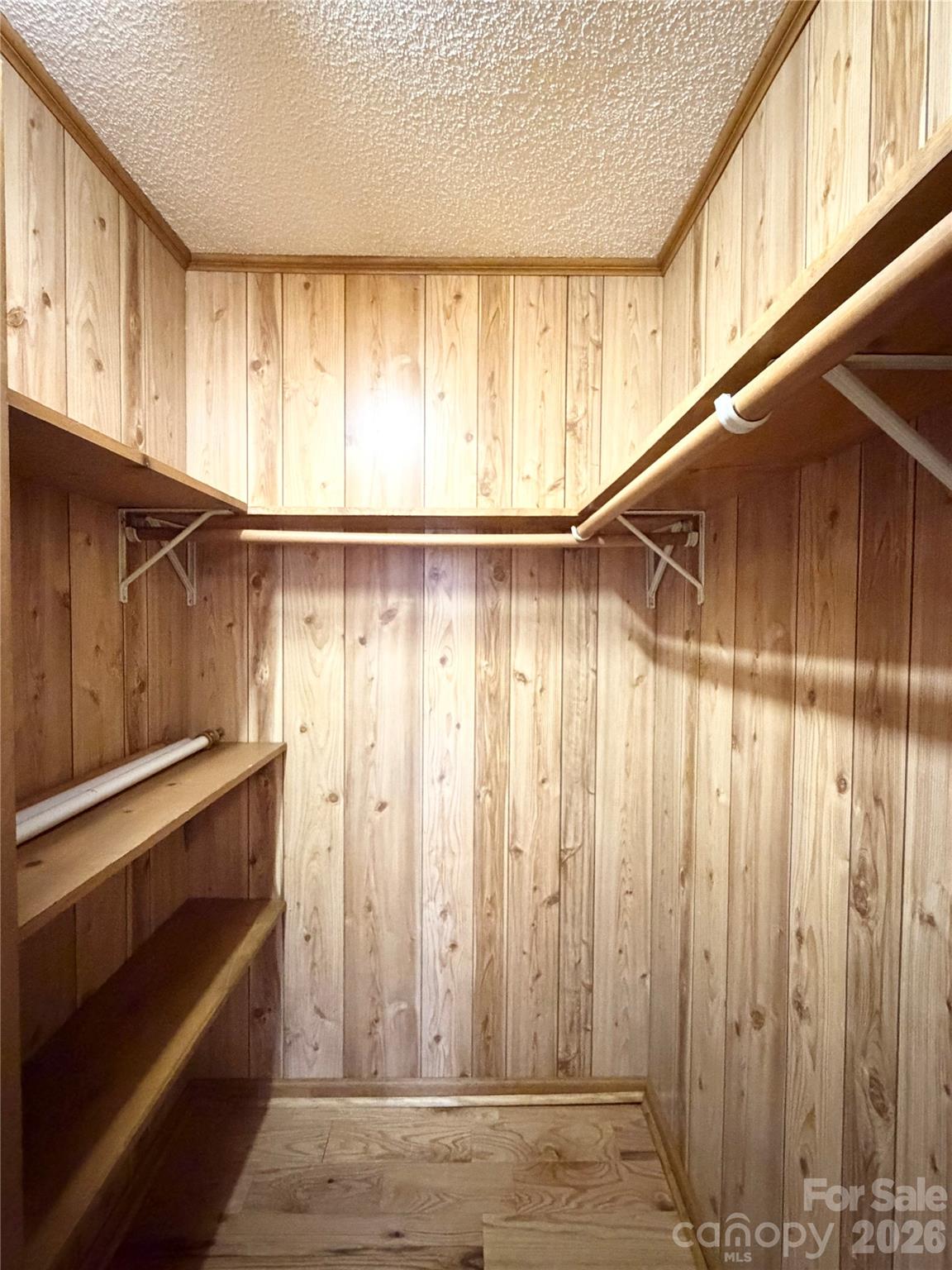 Shady Oaks - Residential