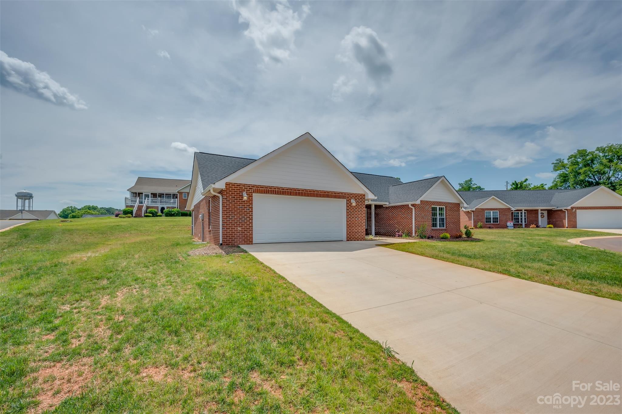 Sparks Crossing - Residential