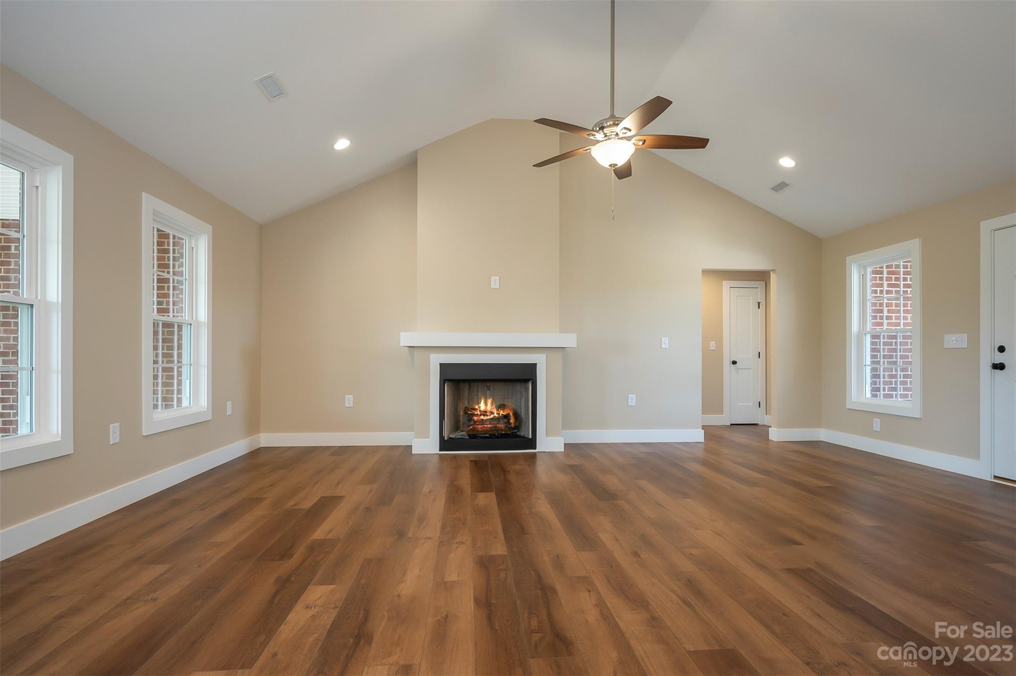 Sparks Crossing - Residential