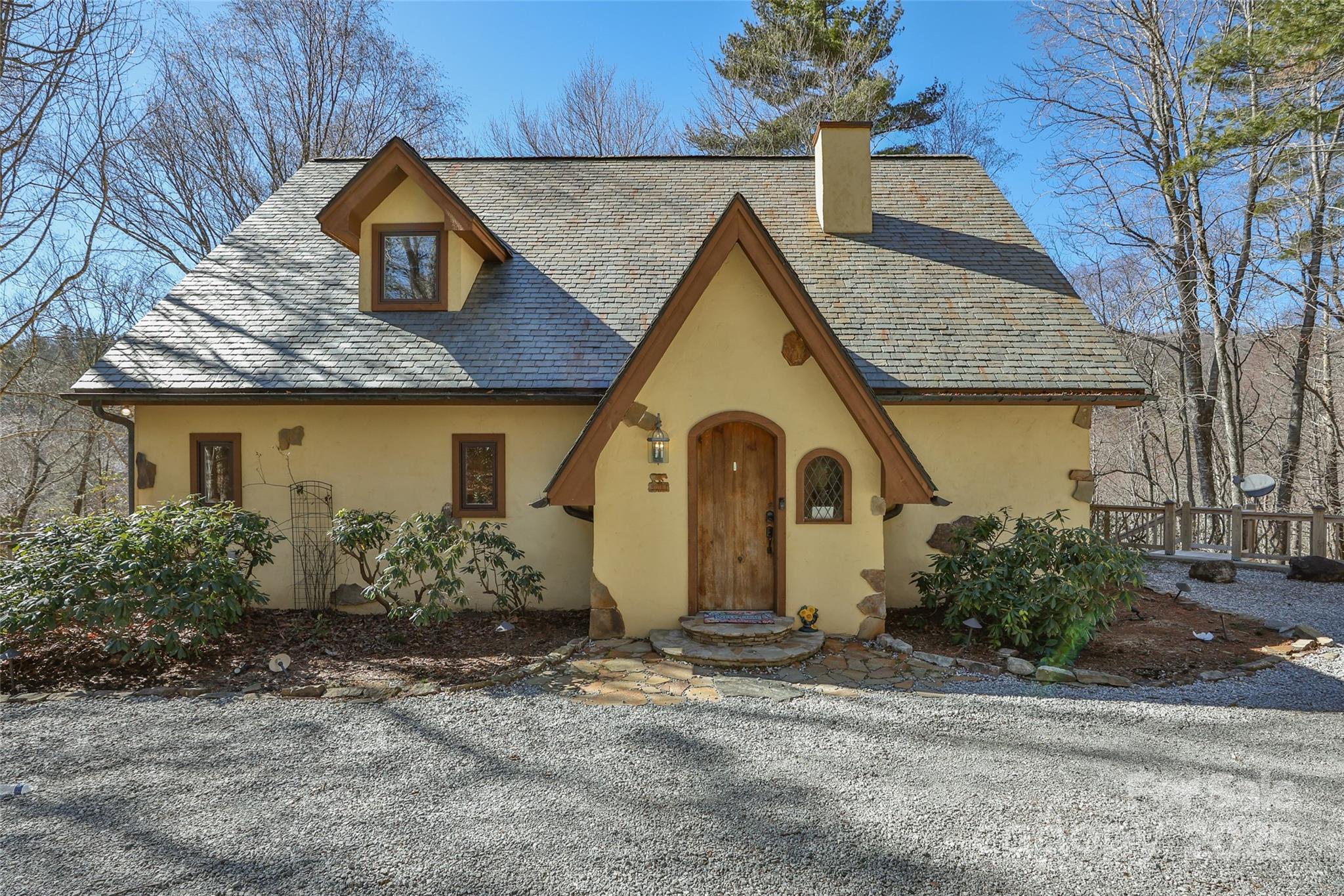 34 Red Cedar Court
