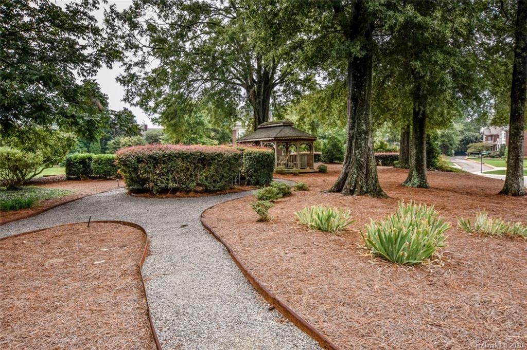 Magnolia Glen - Residential