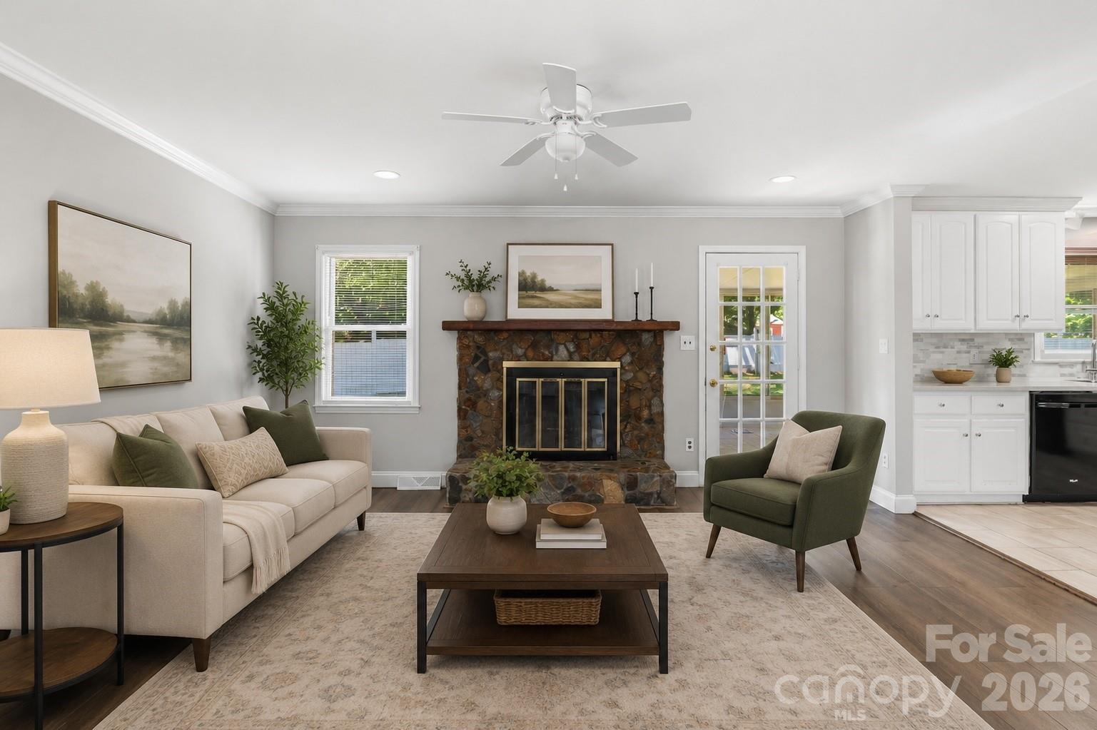 1542 Fieldcrest Circle