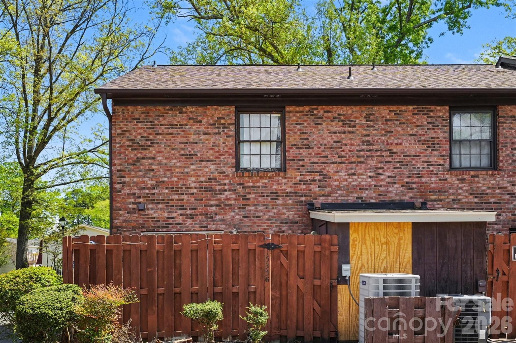 The Oaks - Residential