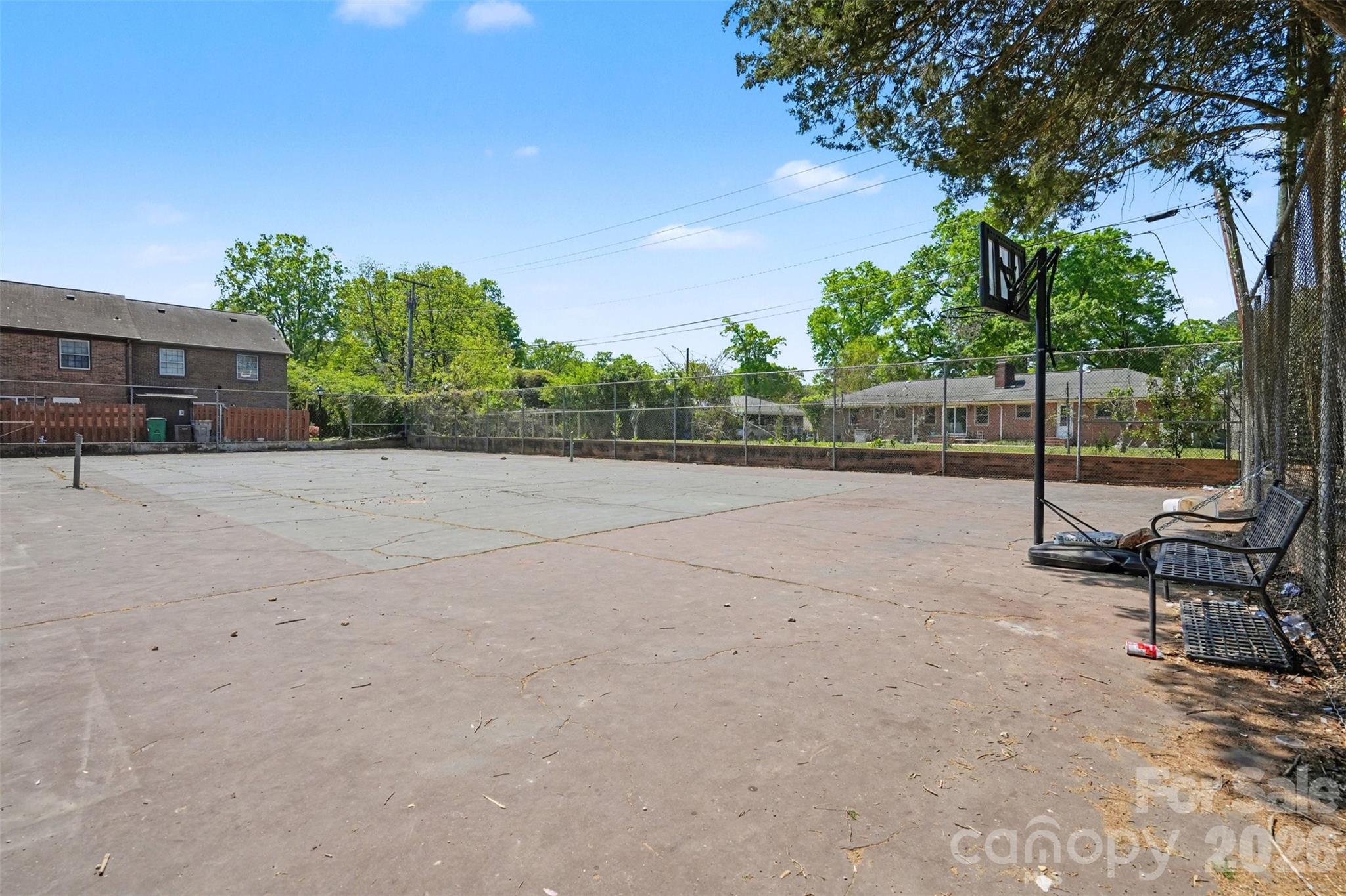 The Oaks - Residential