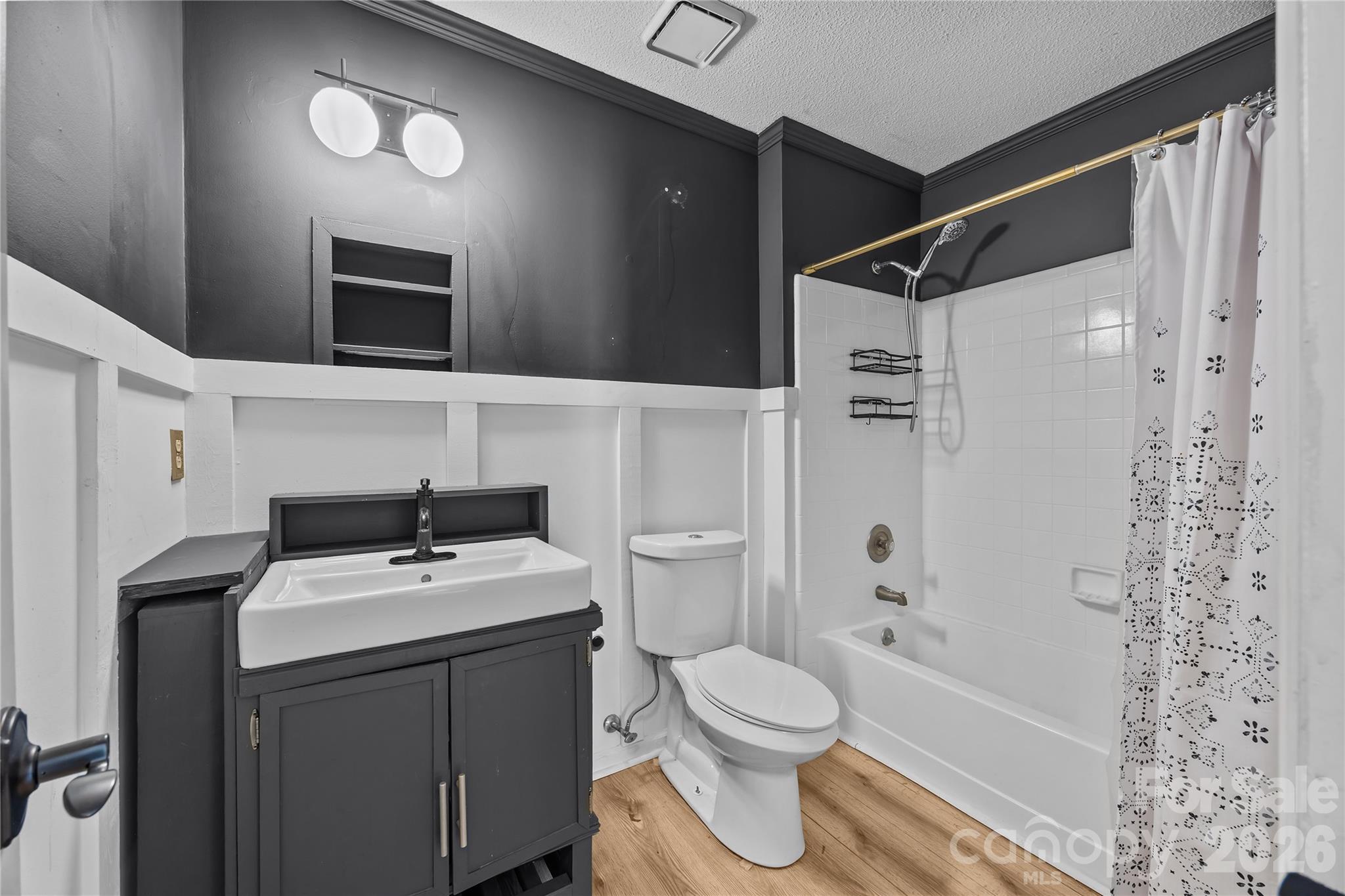 Woodford Green - Residential