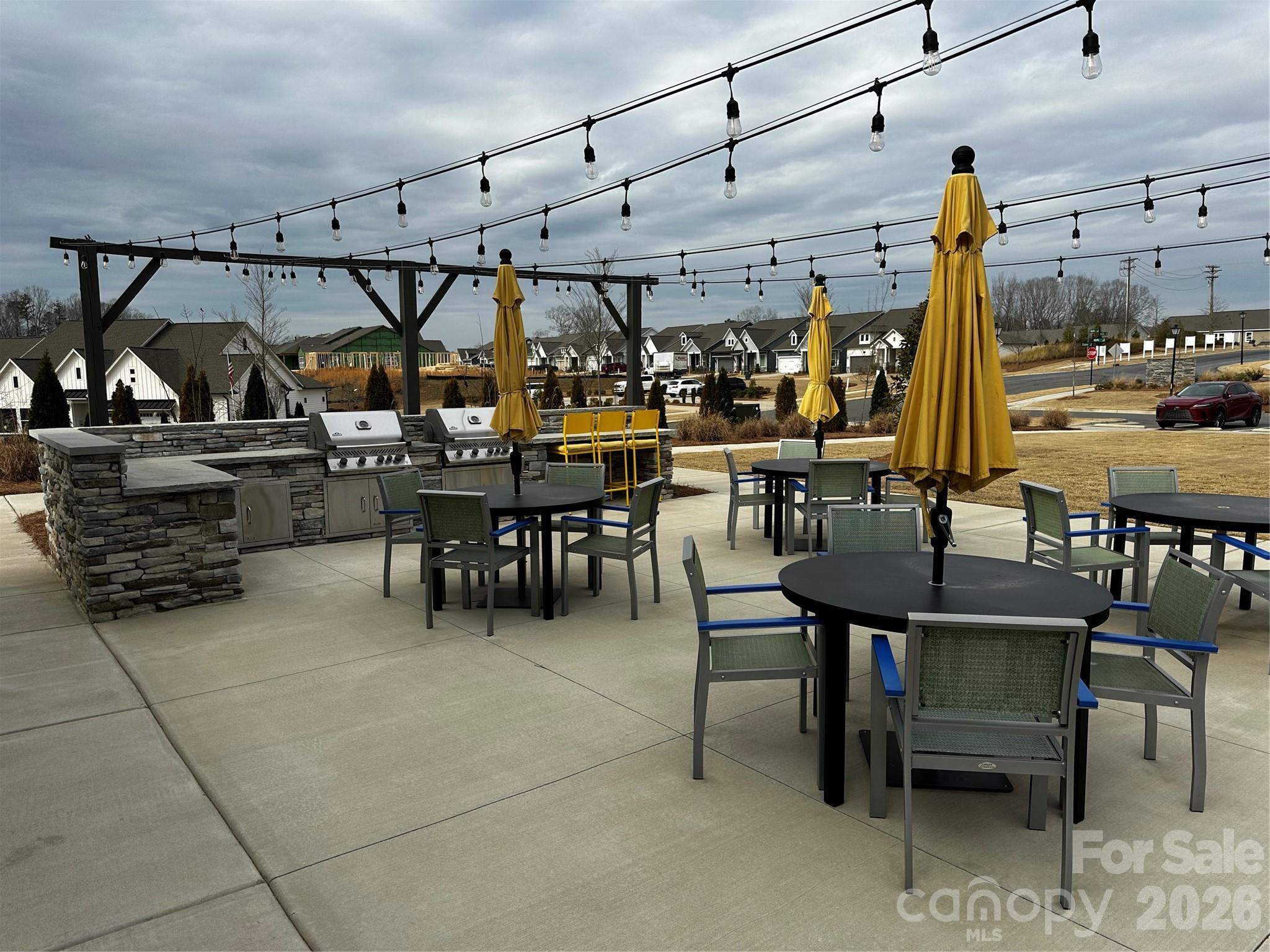 Encore At Streamside - Residential