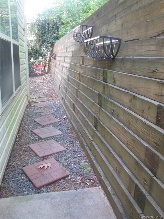 Forest Oaks - Residential