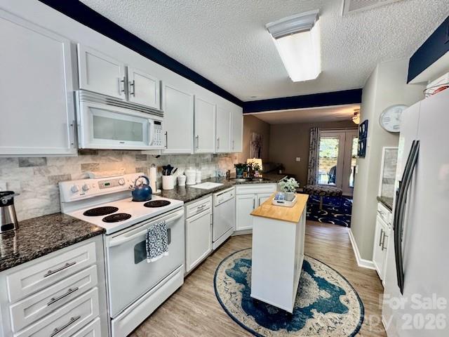 White Oak Manor - Residential