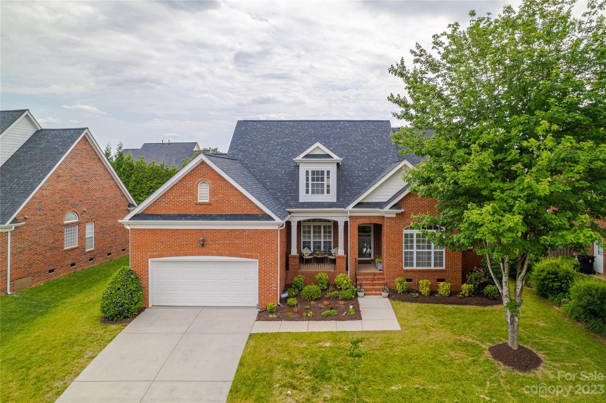 Photo 1 of 24 — 364 E Waterlynn Road, Mooresville, NC 28115