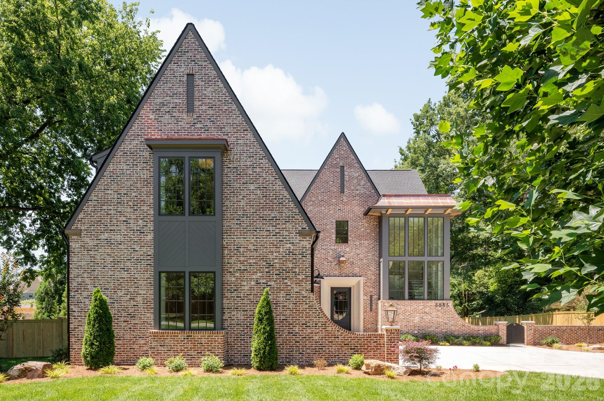 5555 Lansing Drive