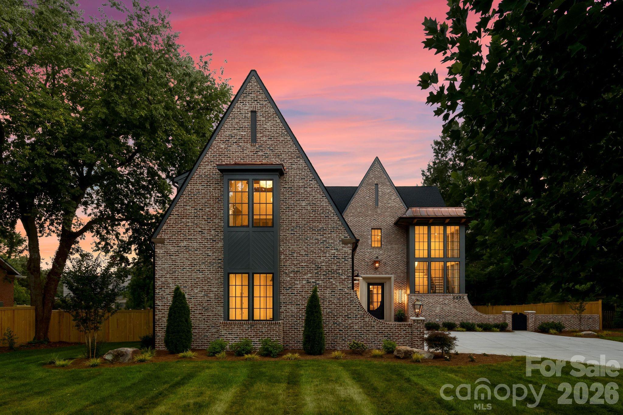 5555 Lansing Drive