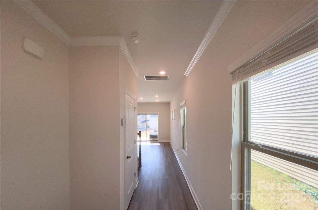 Larkhaven Hills - Residential Lease