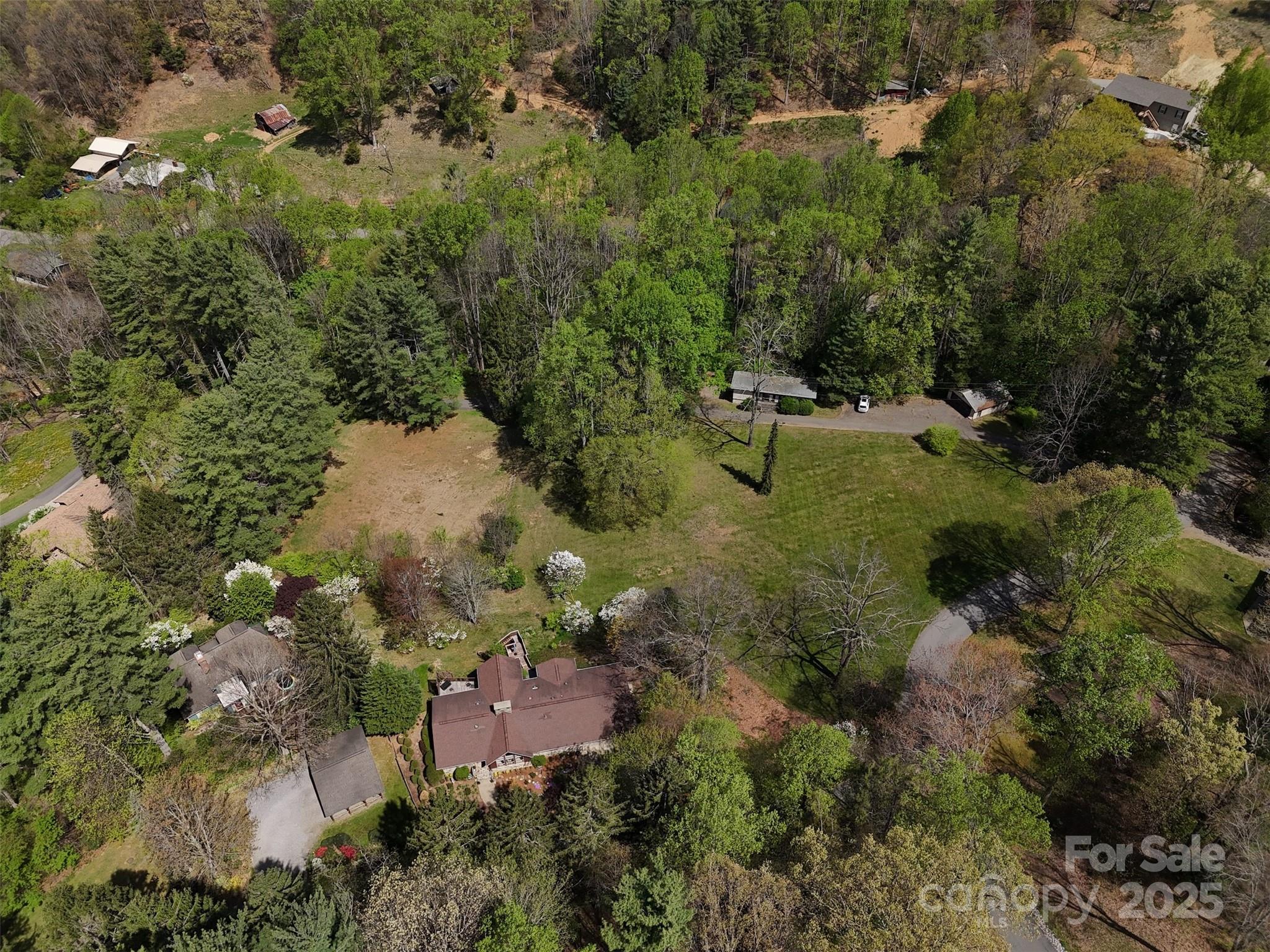 Chestnut Walk - Land