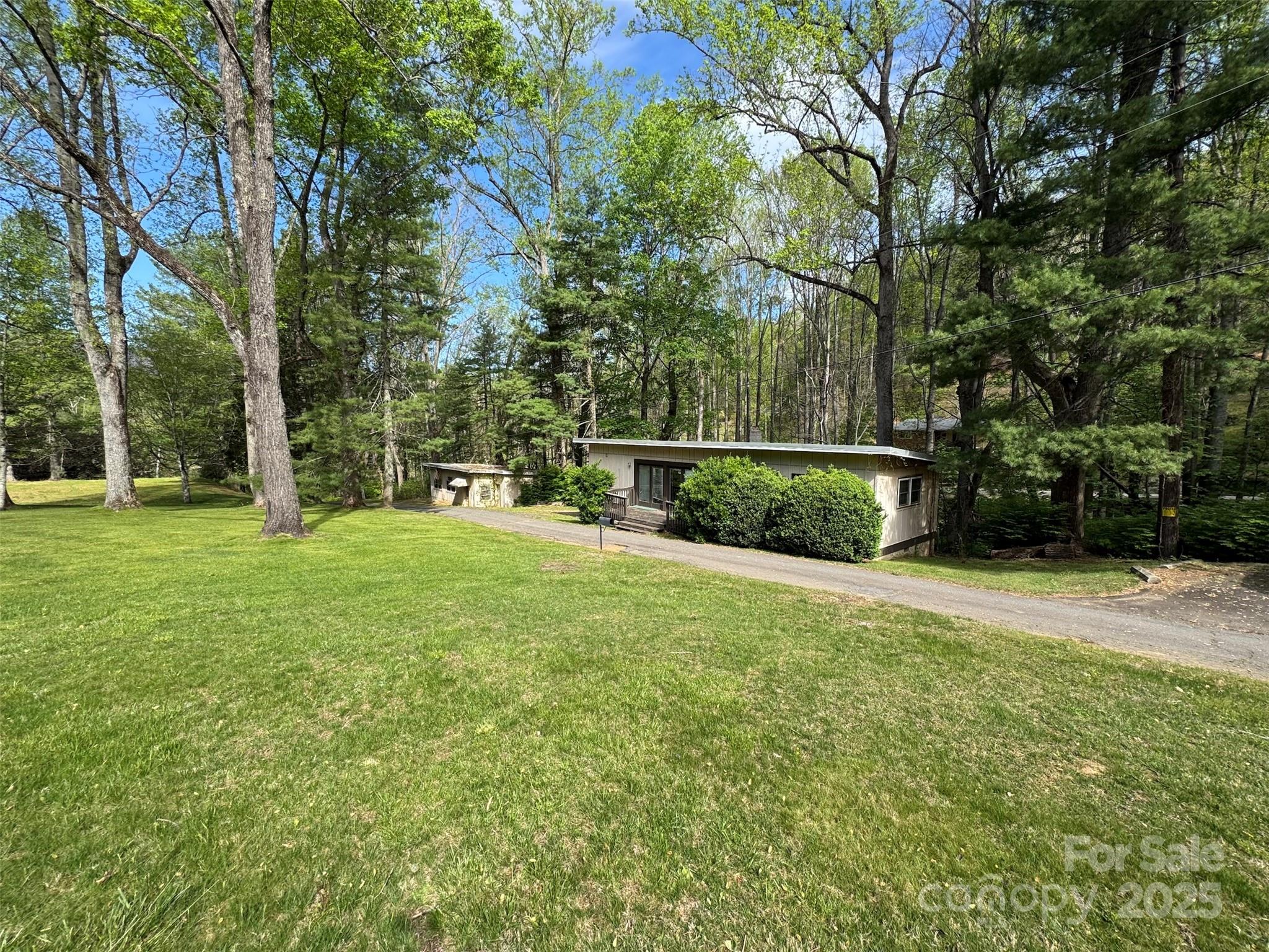 Chestnut Walk - Land