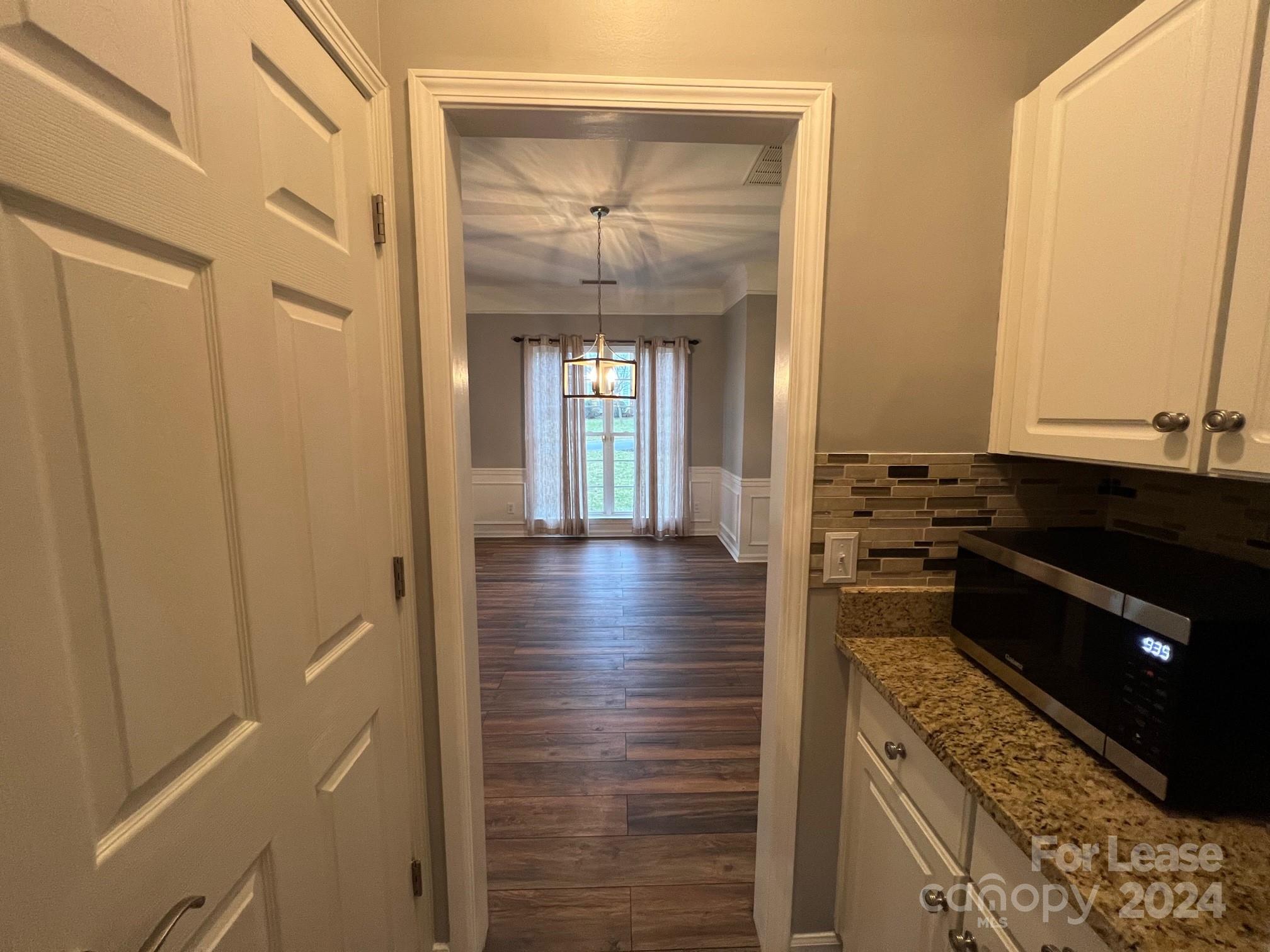 Winslow Bay - Residential Lease