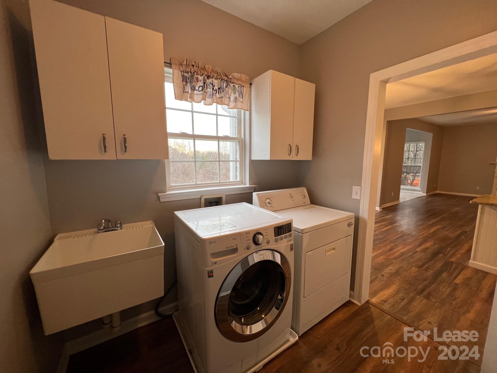 Winslow Bay - Residential Lease