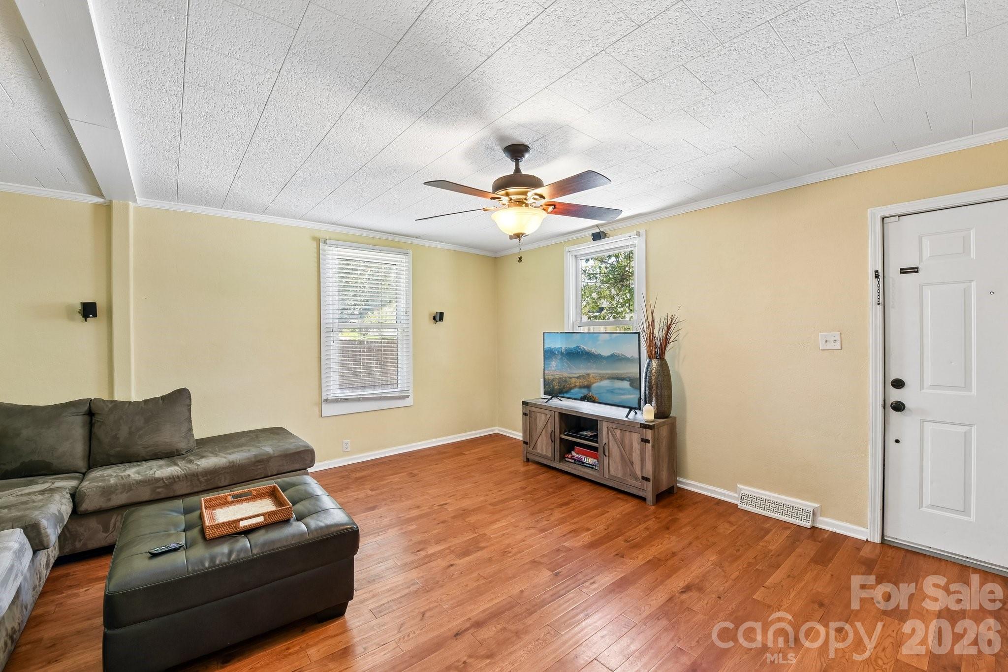 315 Caldwell Avenue