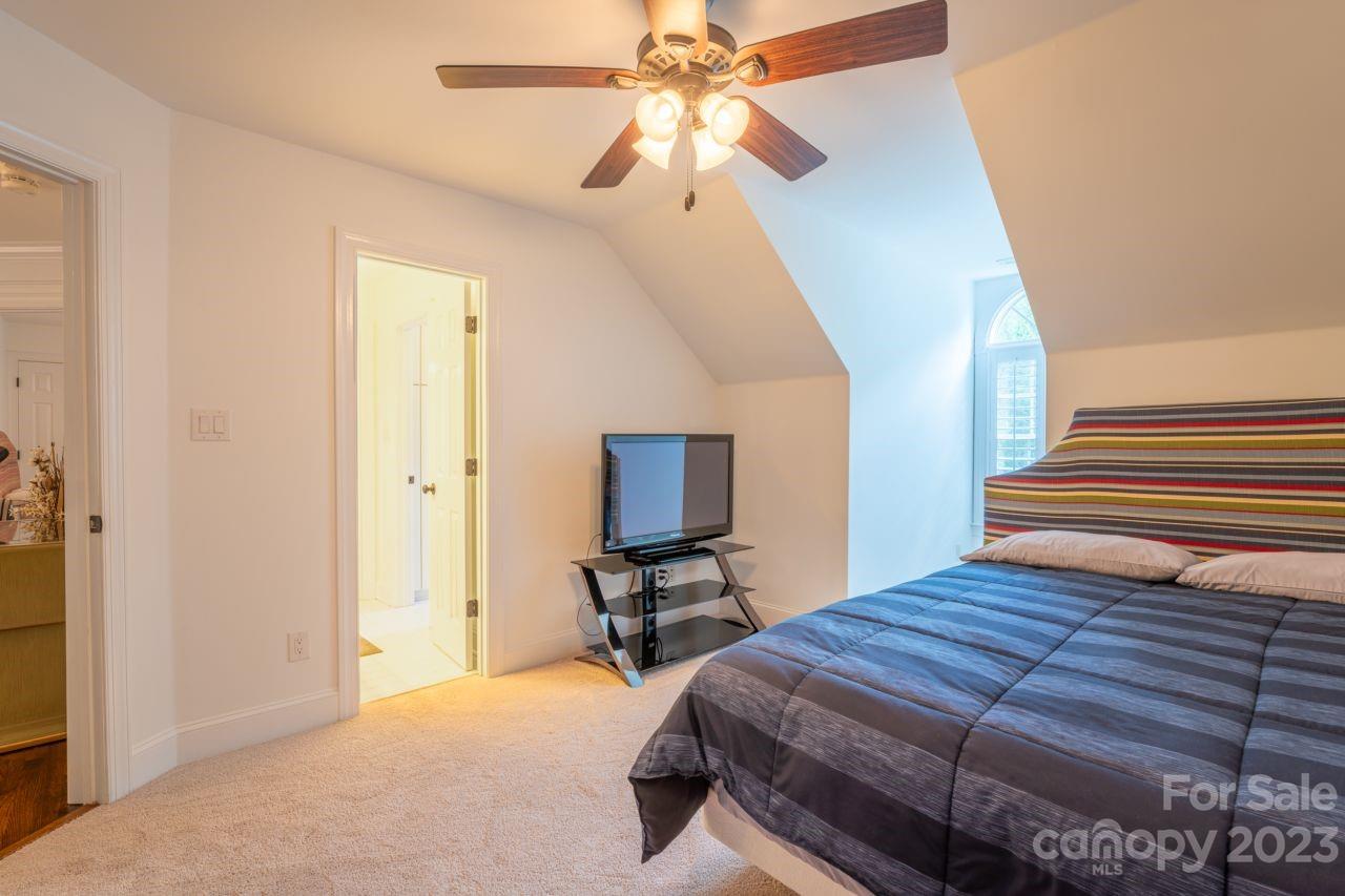 Aero Plantation - Residential