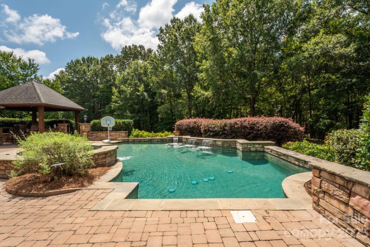 Aero Plantation - Residential