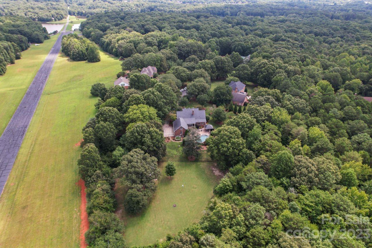 Aero Plantation - Residential