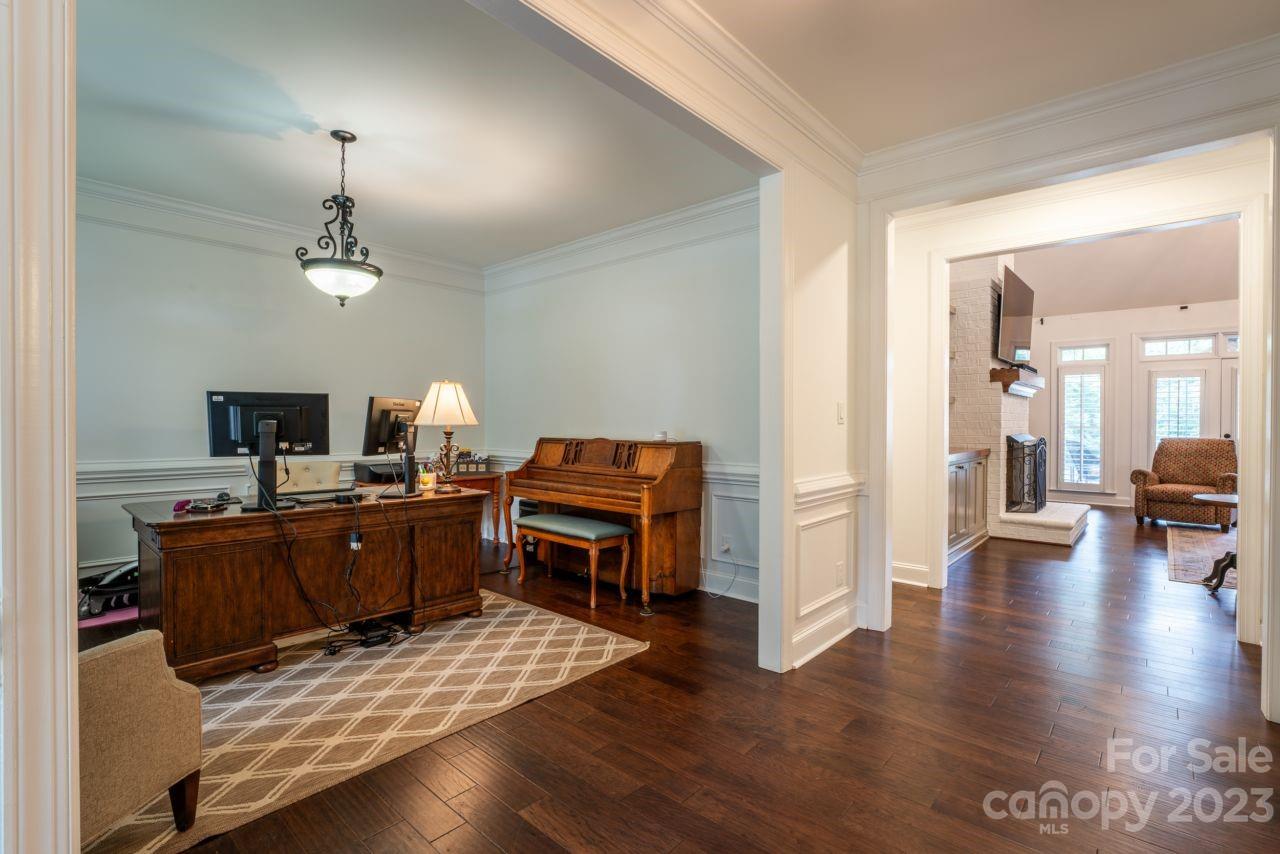 Aero Plantation - Residential