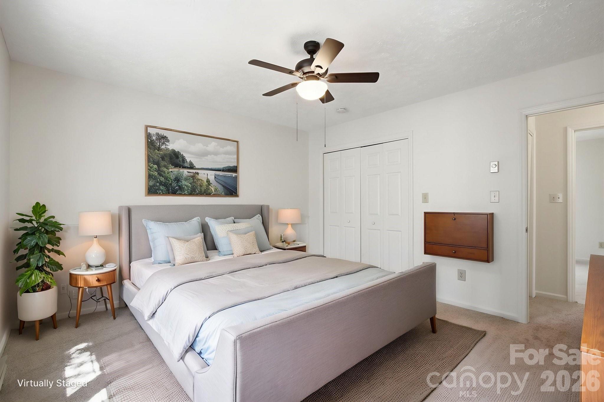 Diamond Pointe - Residential