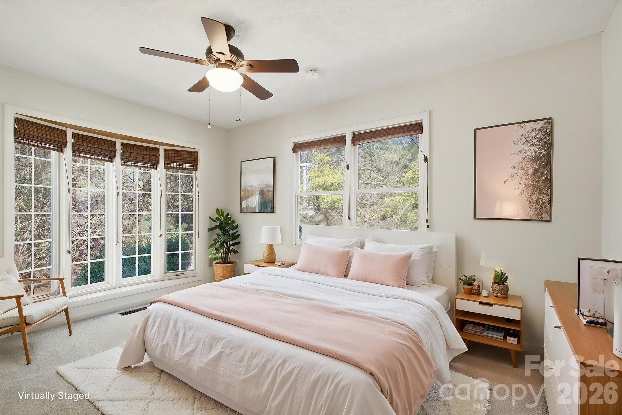 Diamond Pointe - Residential