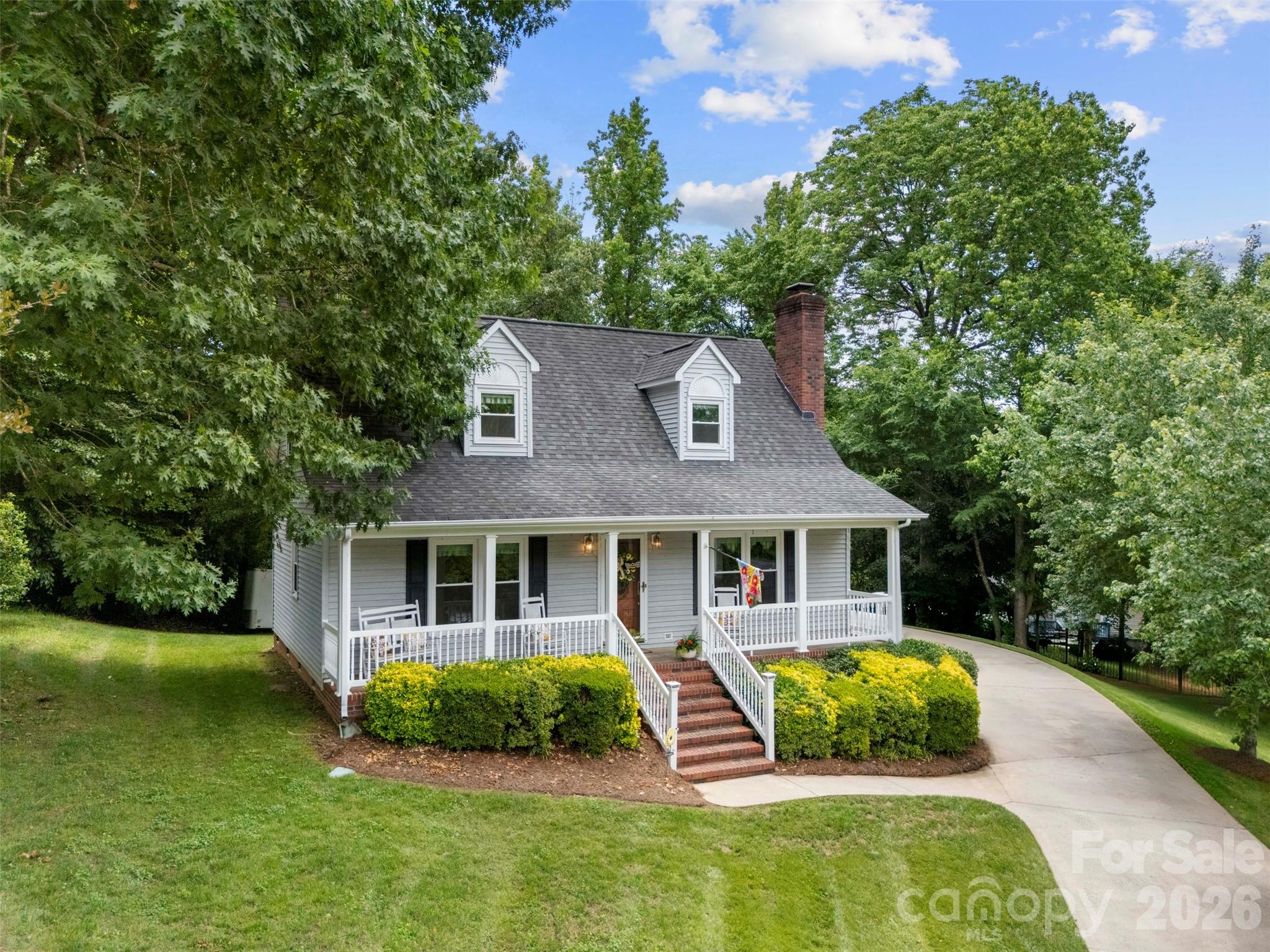 111 Bridgeport Lane