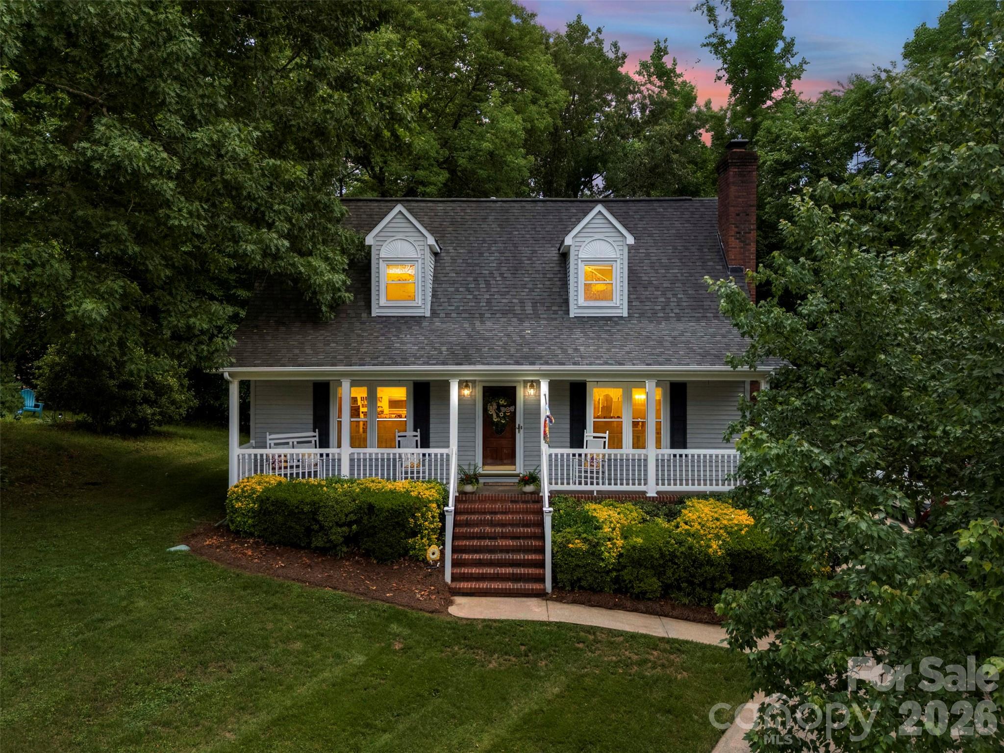 111 Bridgeport Lane