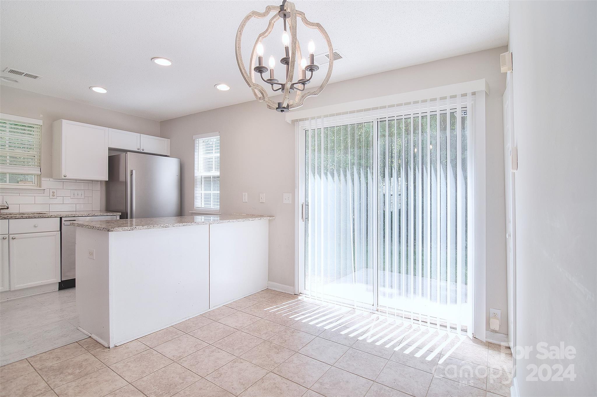 The Landing at Hickory Grove - Residential