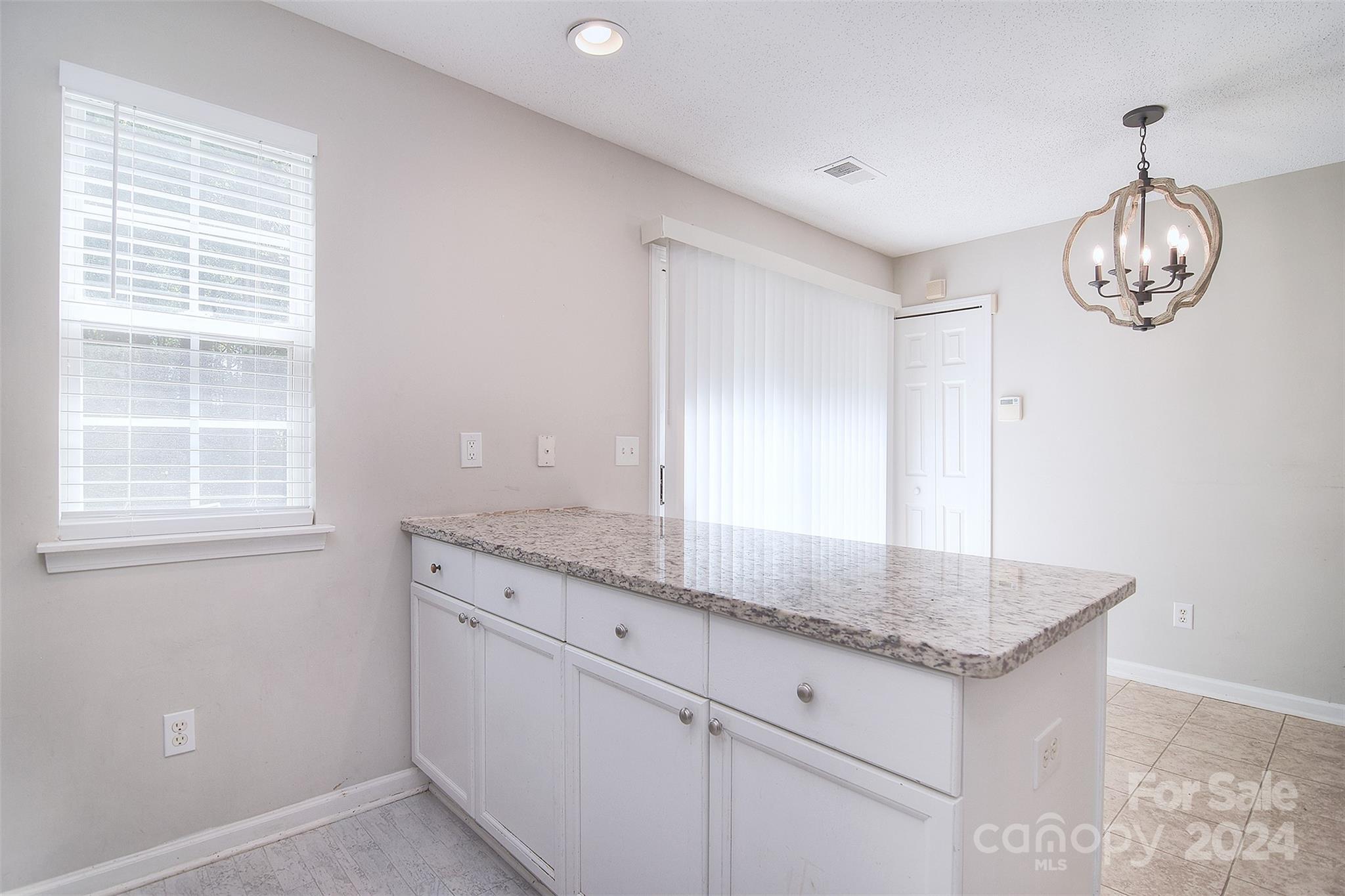 The Landing at Hickory Grove - Residential