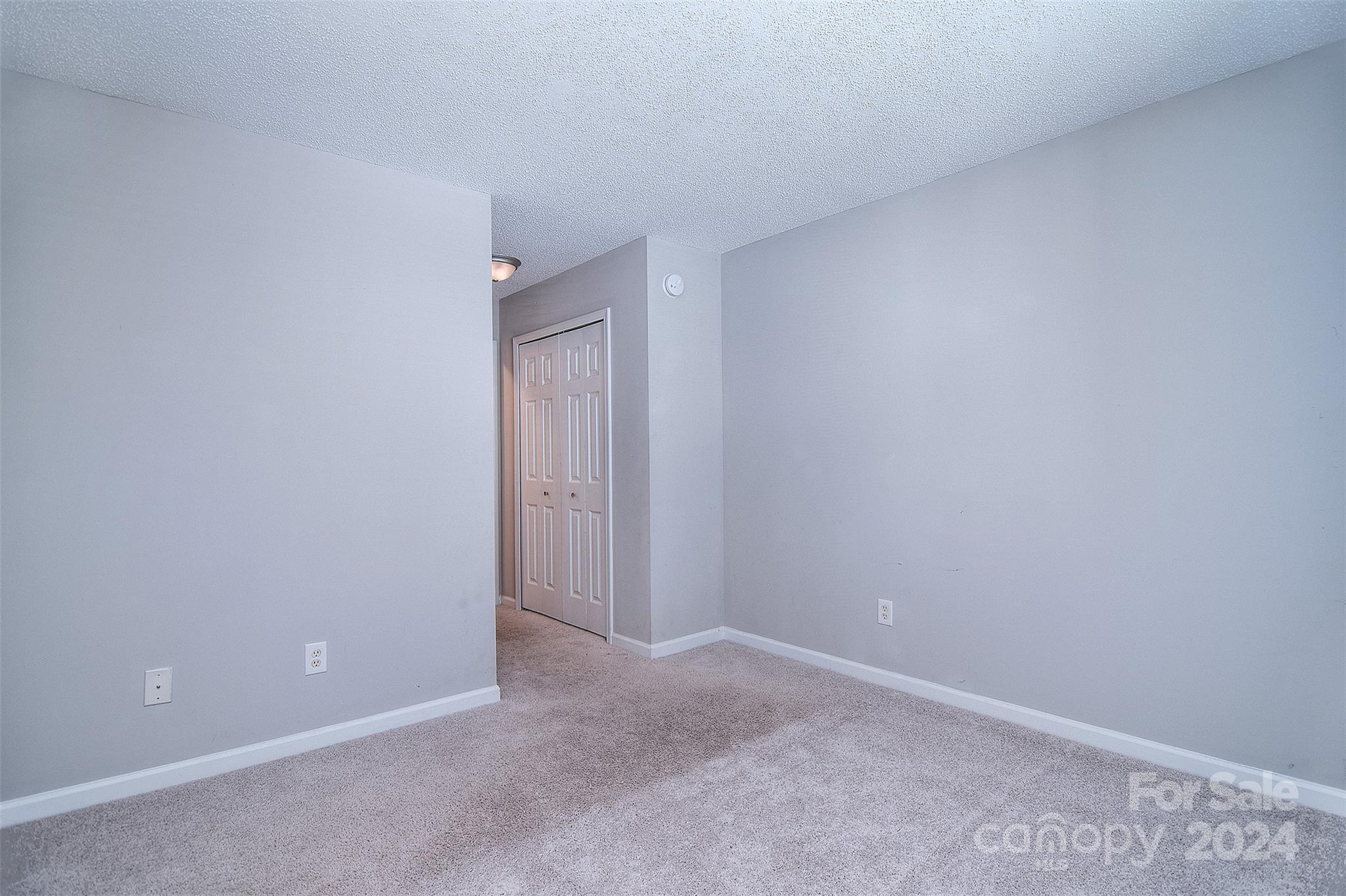 The Landing at Hickory Grove - Residential