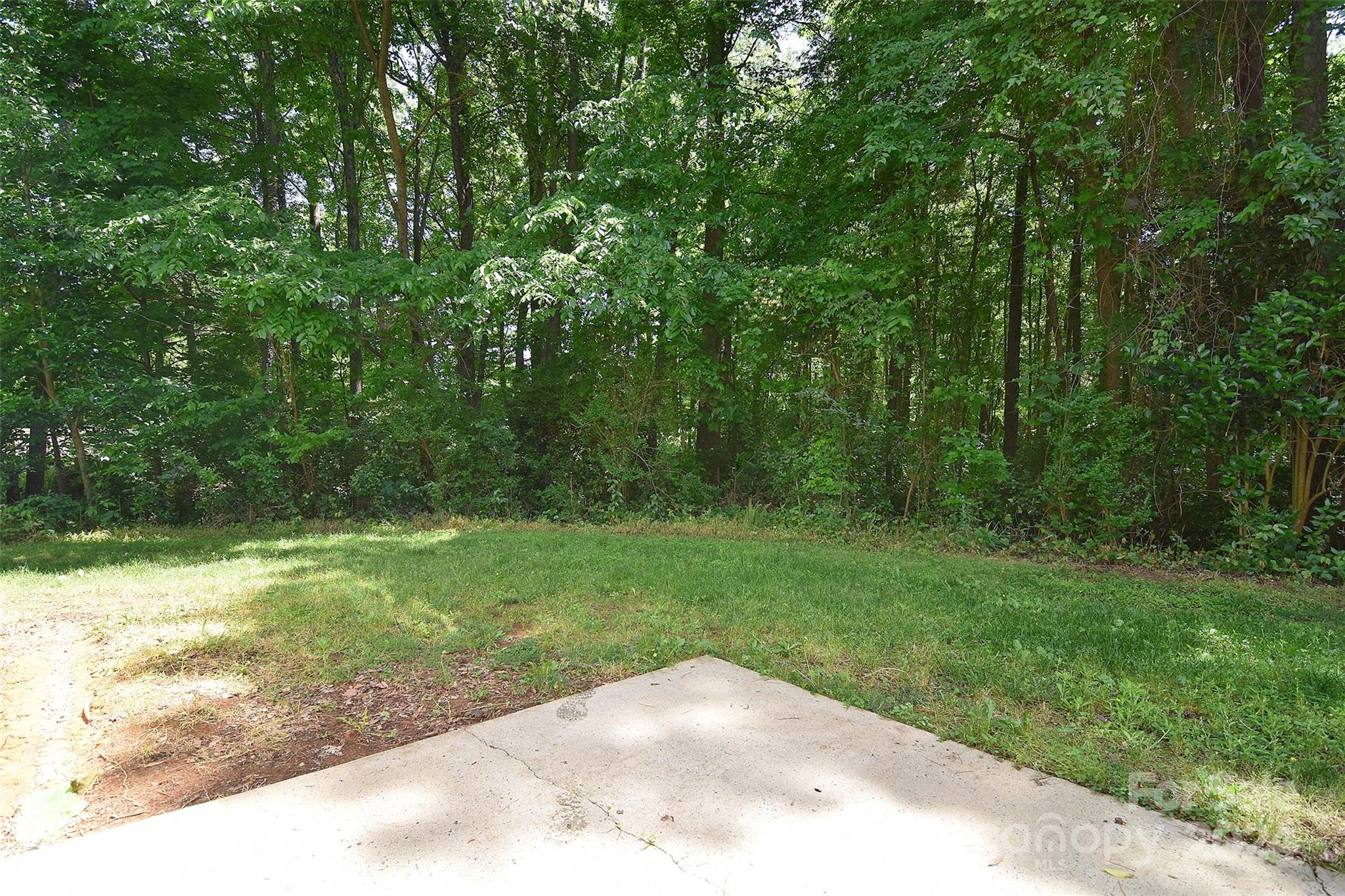 The Landing at Hickory Grove - Residential