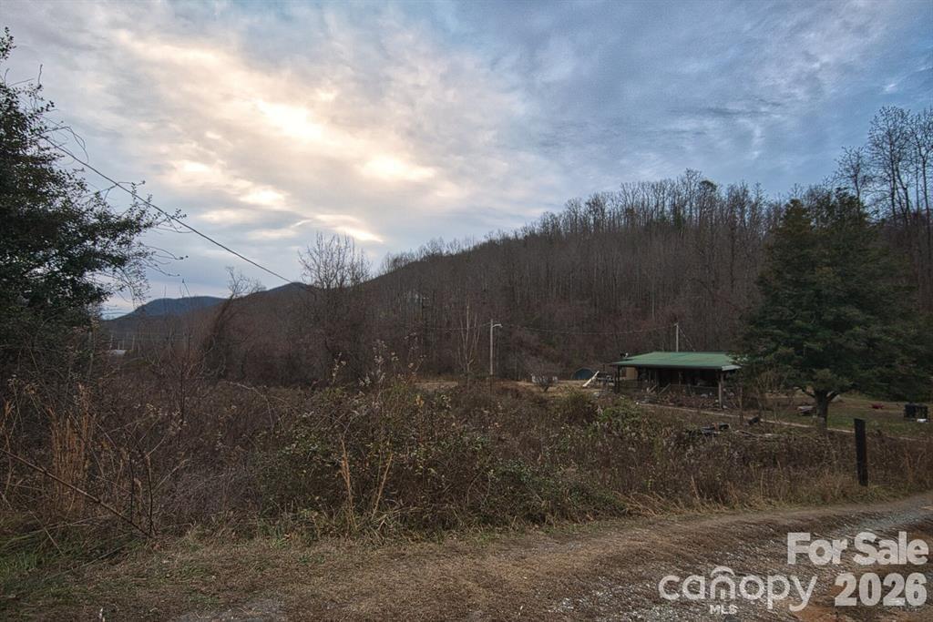 5712 Holbert Cove Road