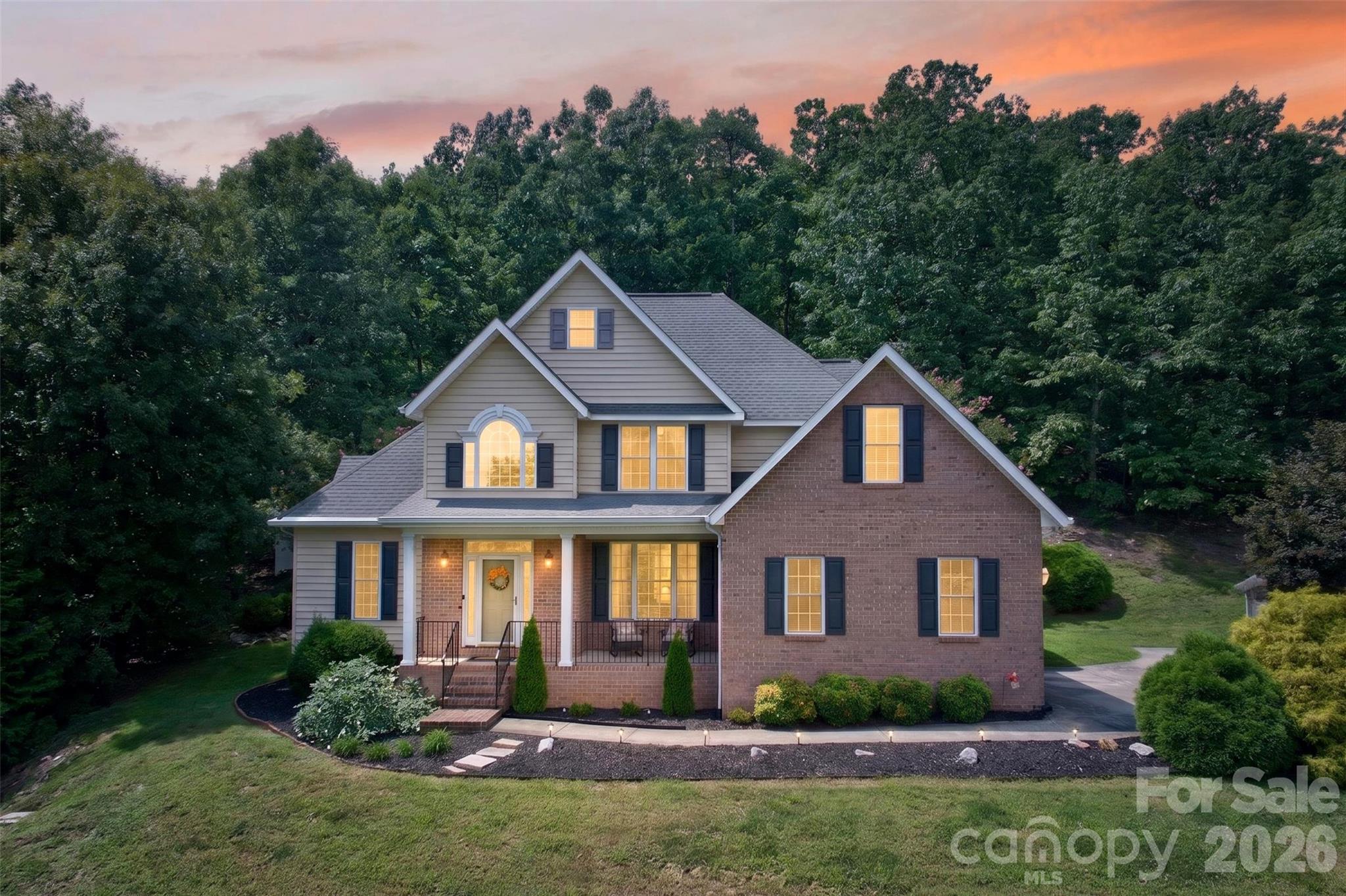 7940 Oakmont Court