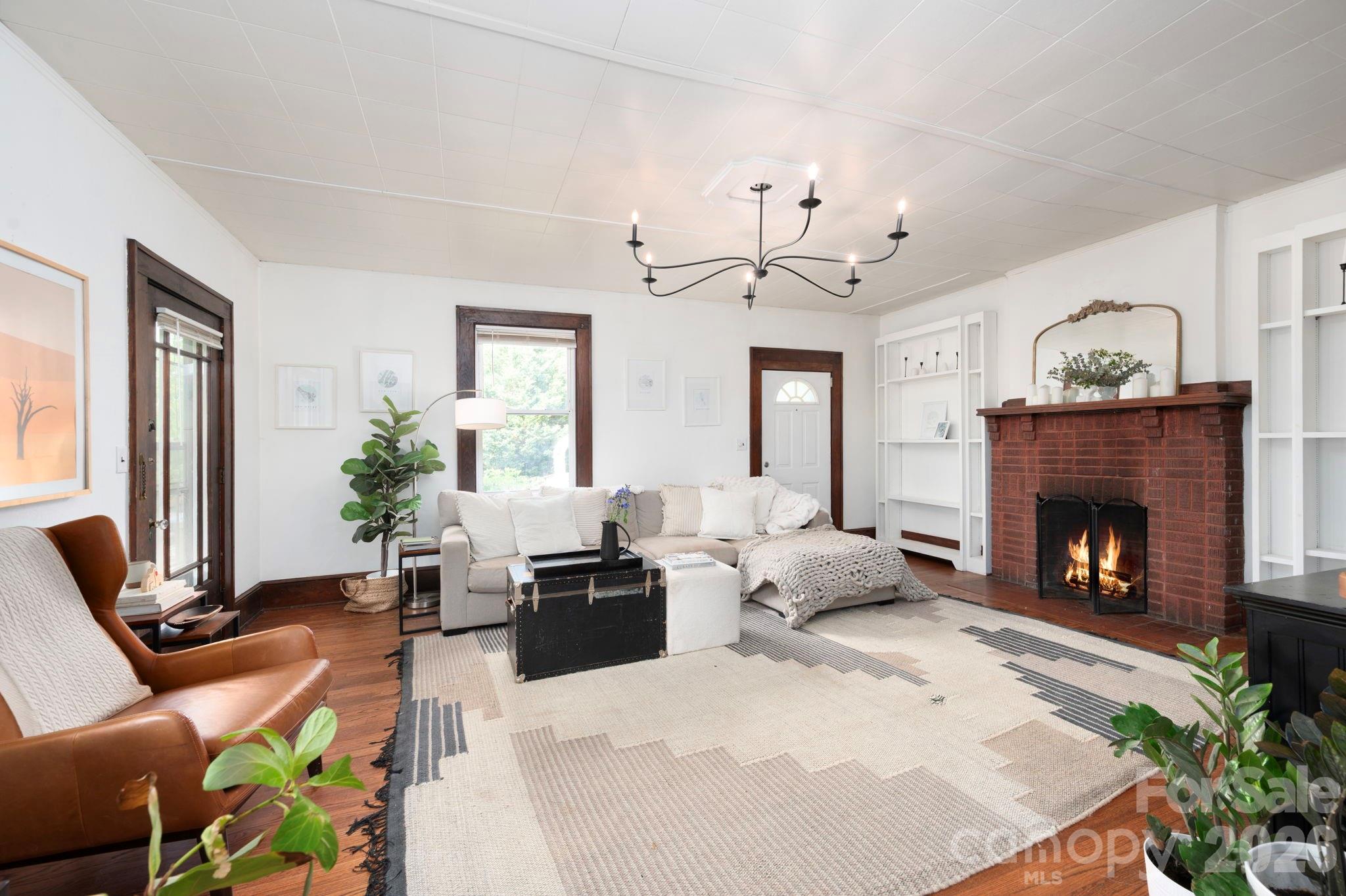 84 Forest Hill Drive