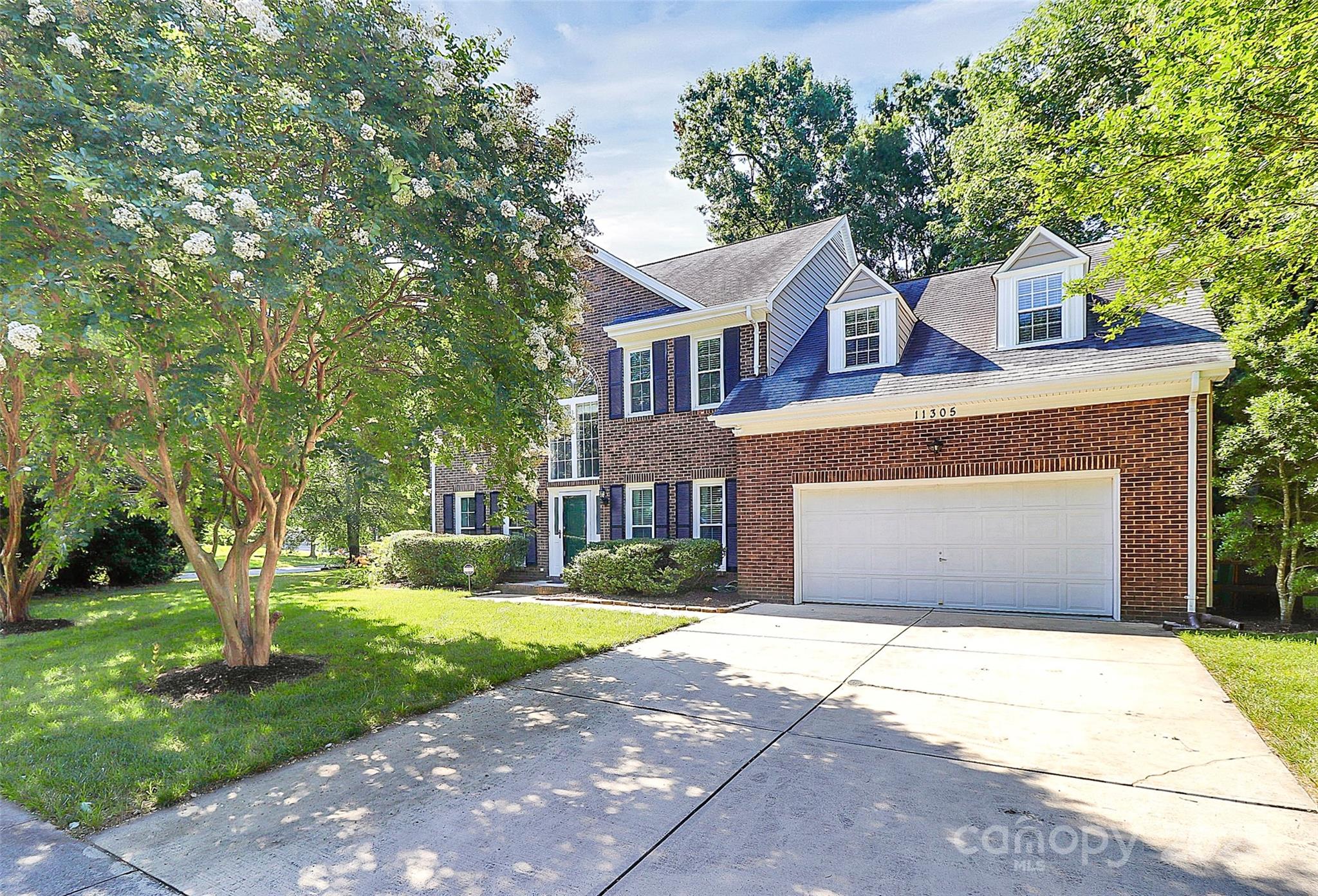 11305 Hunters Landing Drive