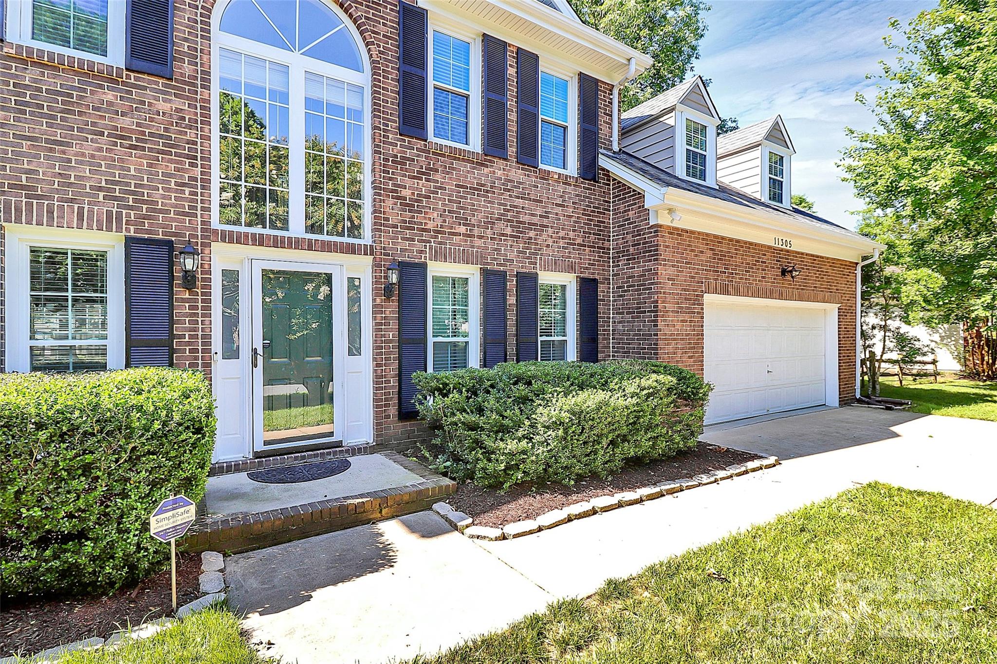 11305 Hunters Landing Drive