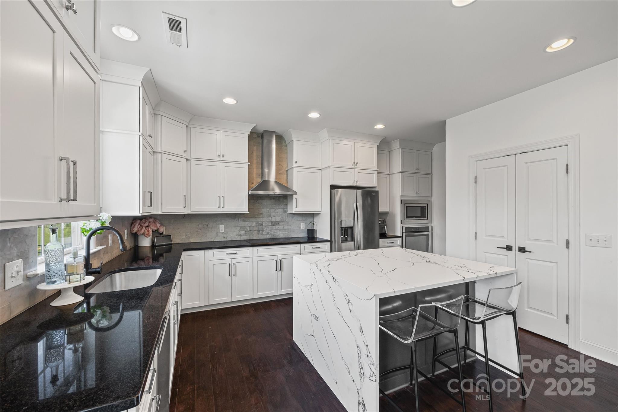 The Palisades - Residential