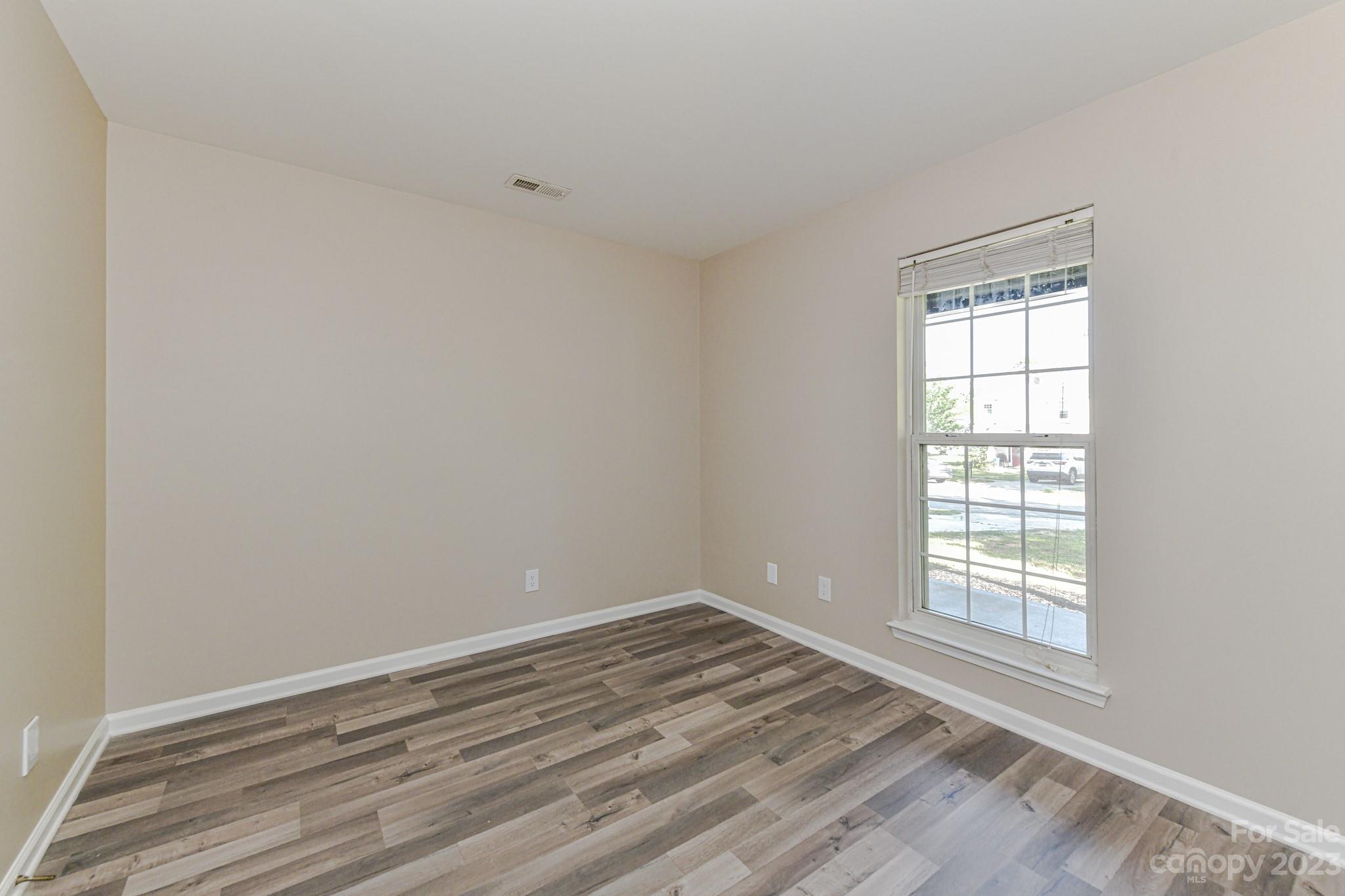Rozumny Ridge - Residential