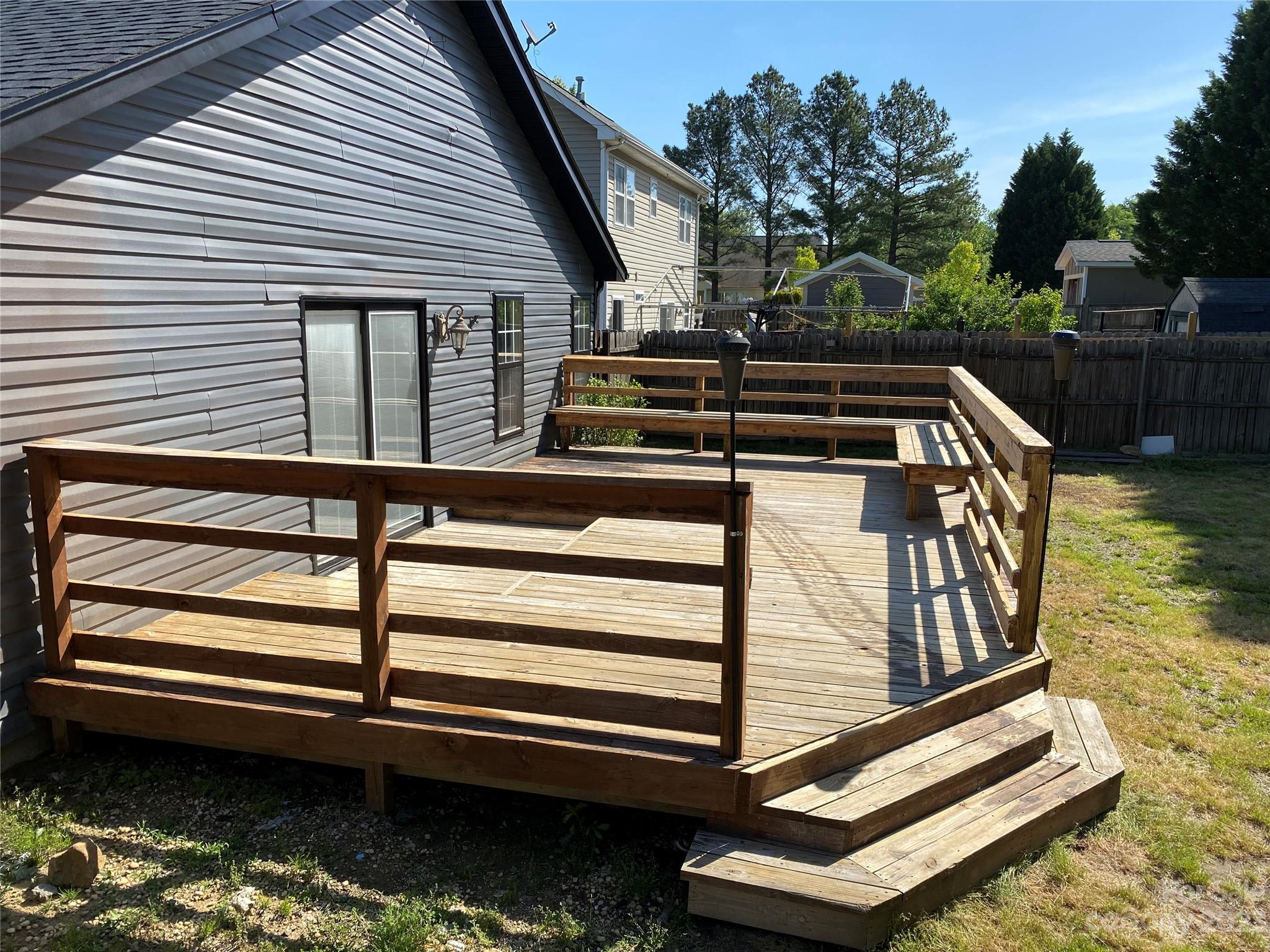 Rozumny Ridge - Residential