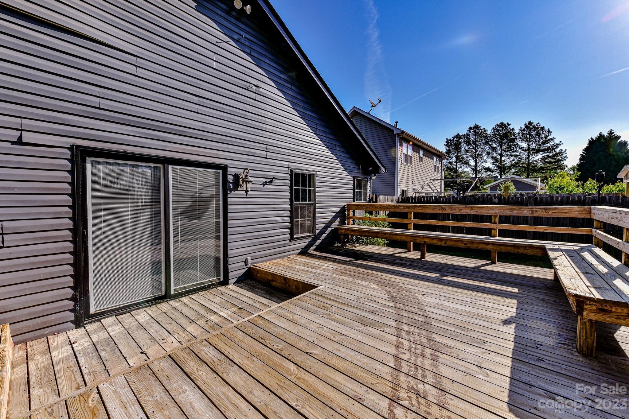 Rozumny Ridge - Residential