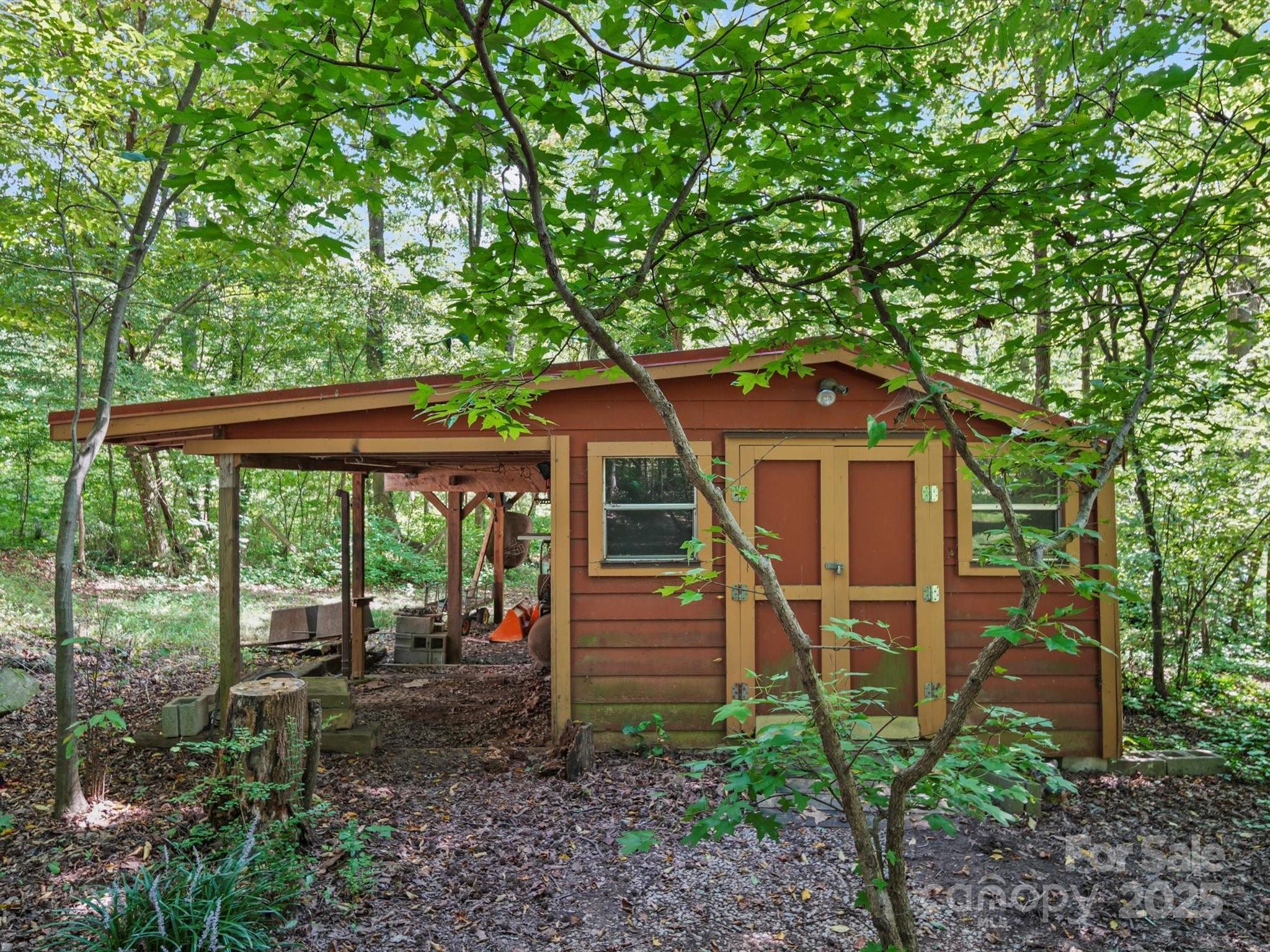 16116 Deepwood Place