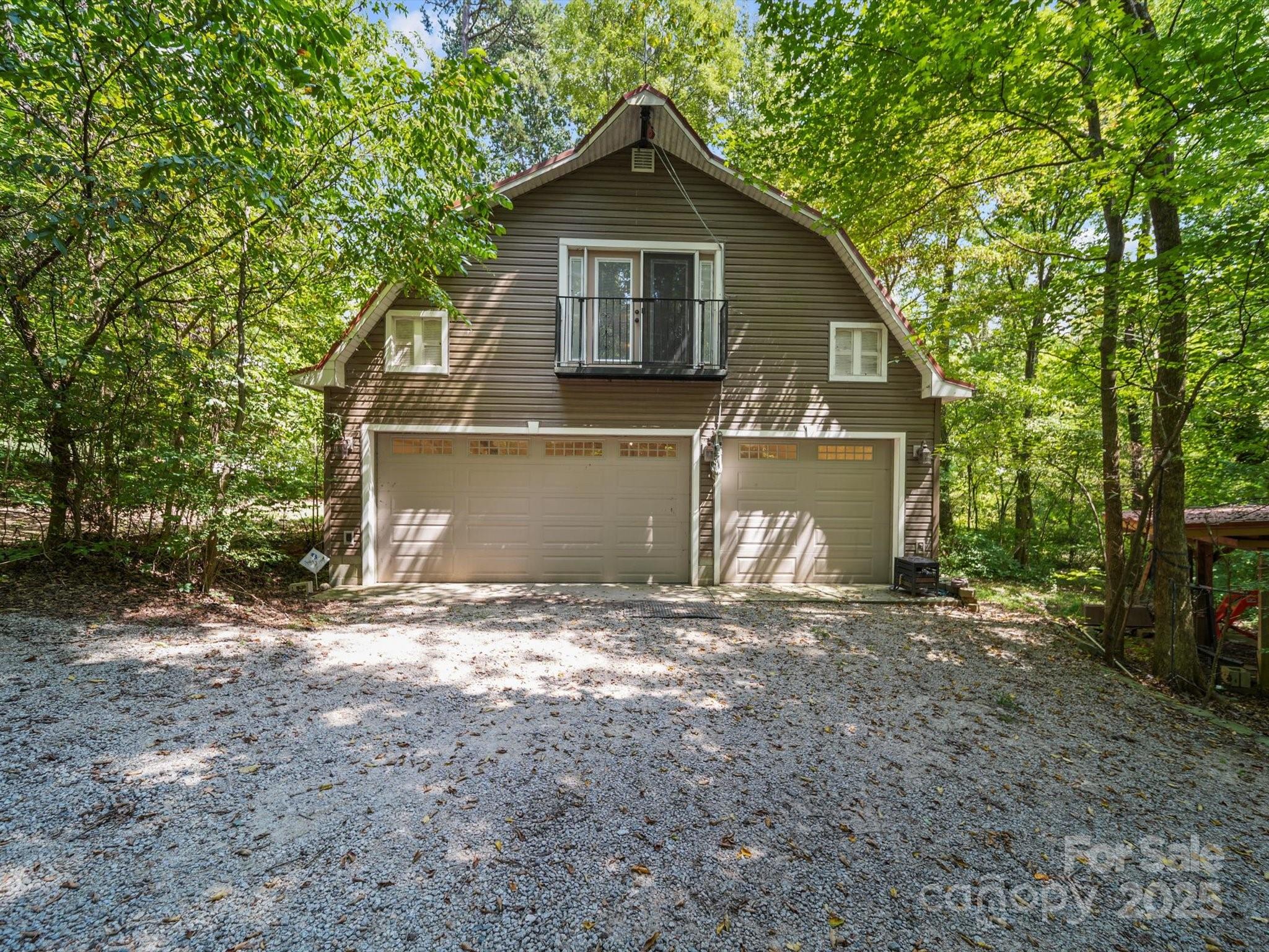 16116 Deepwood Place