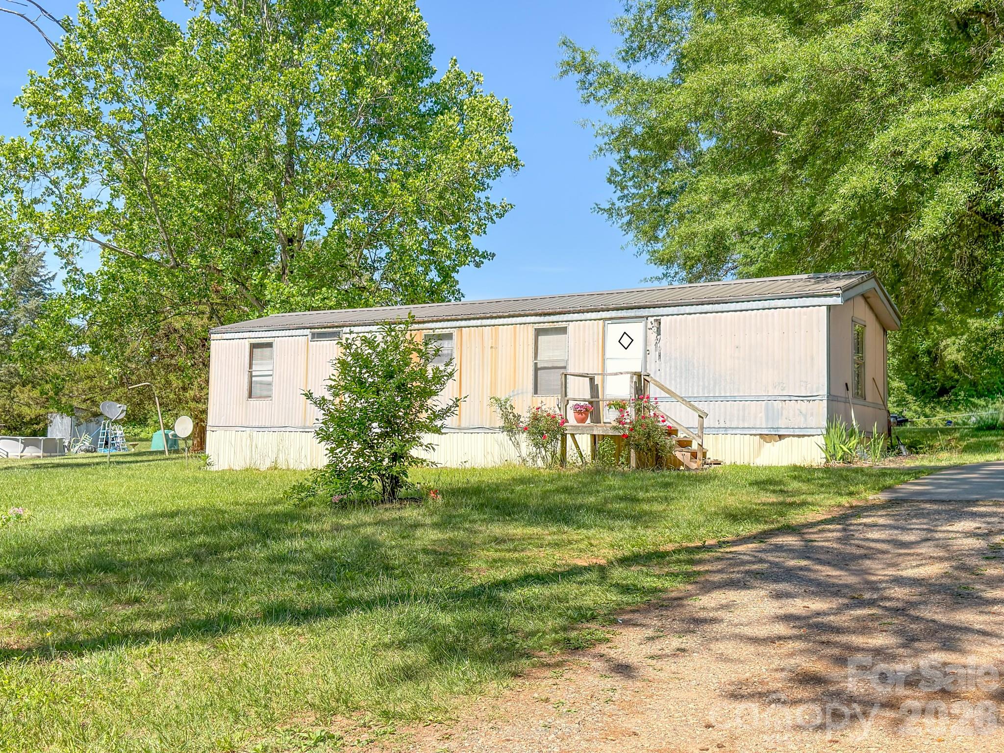 142 & 146 Delaware Road