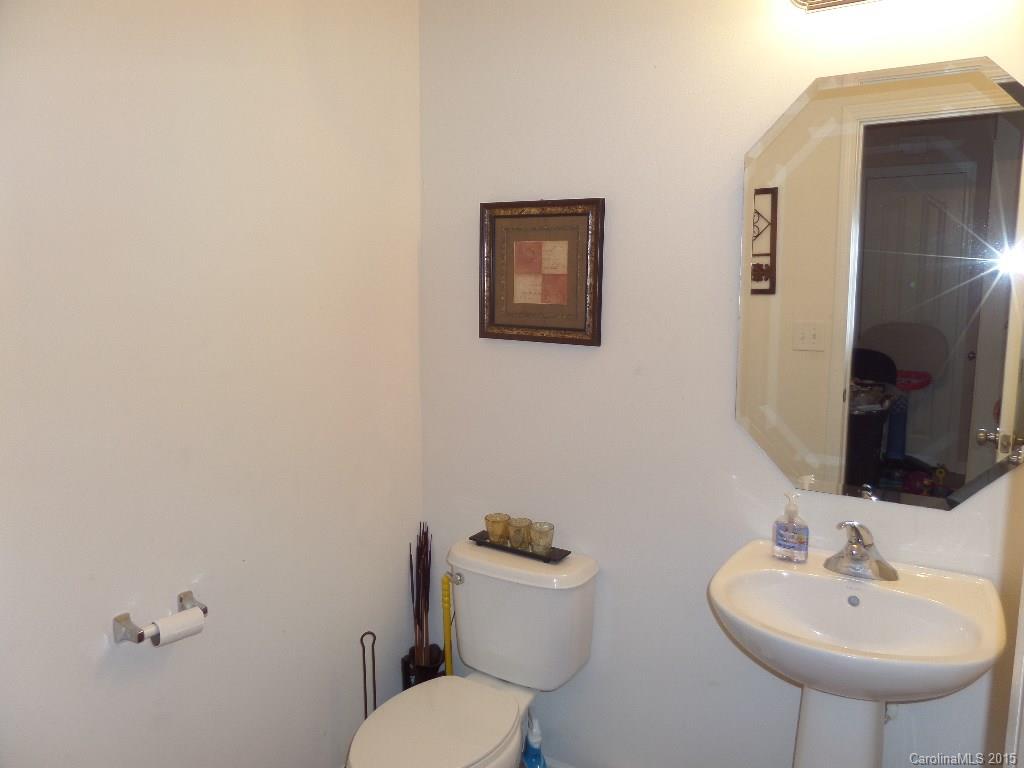 Leslie Brooke - Residential