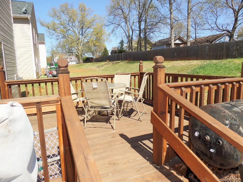 Leslie Brooke - Residential