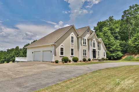 A home in Mount Airy