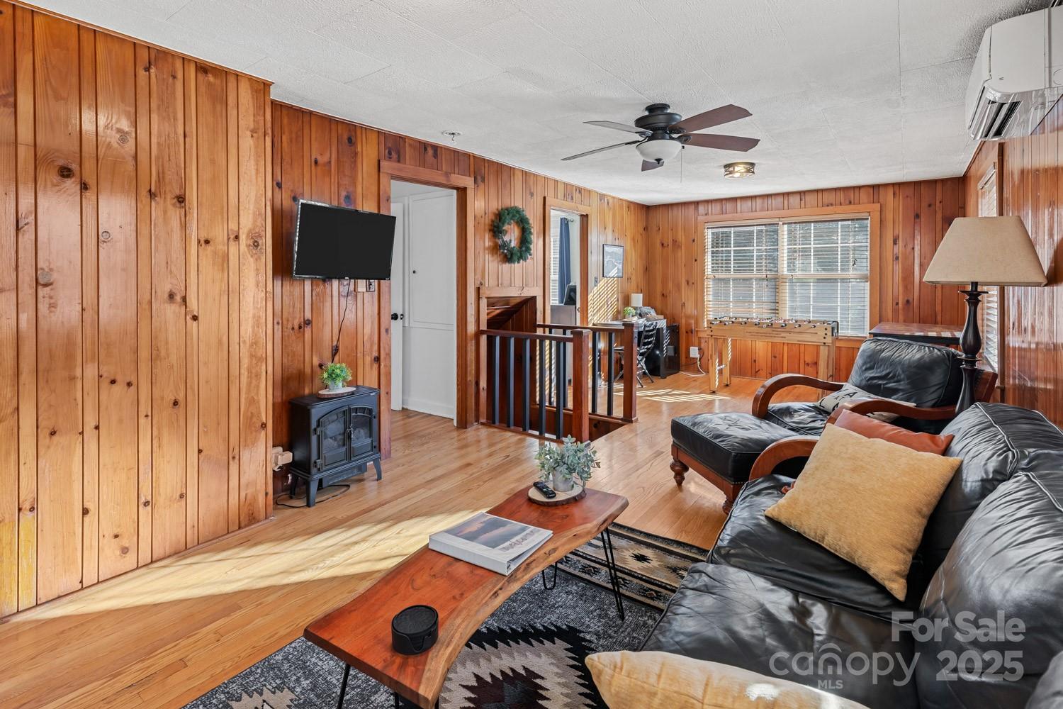 37 Whitfield Way
